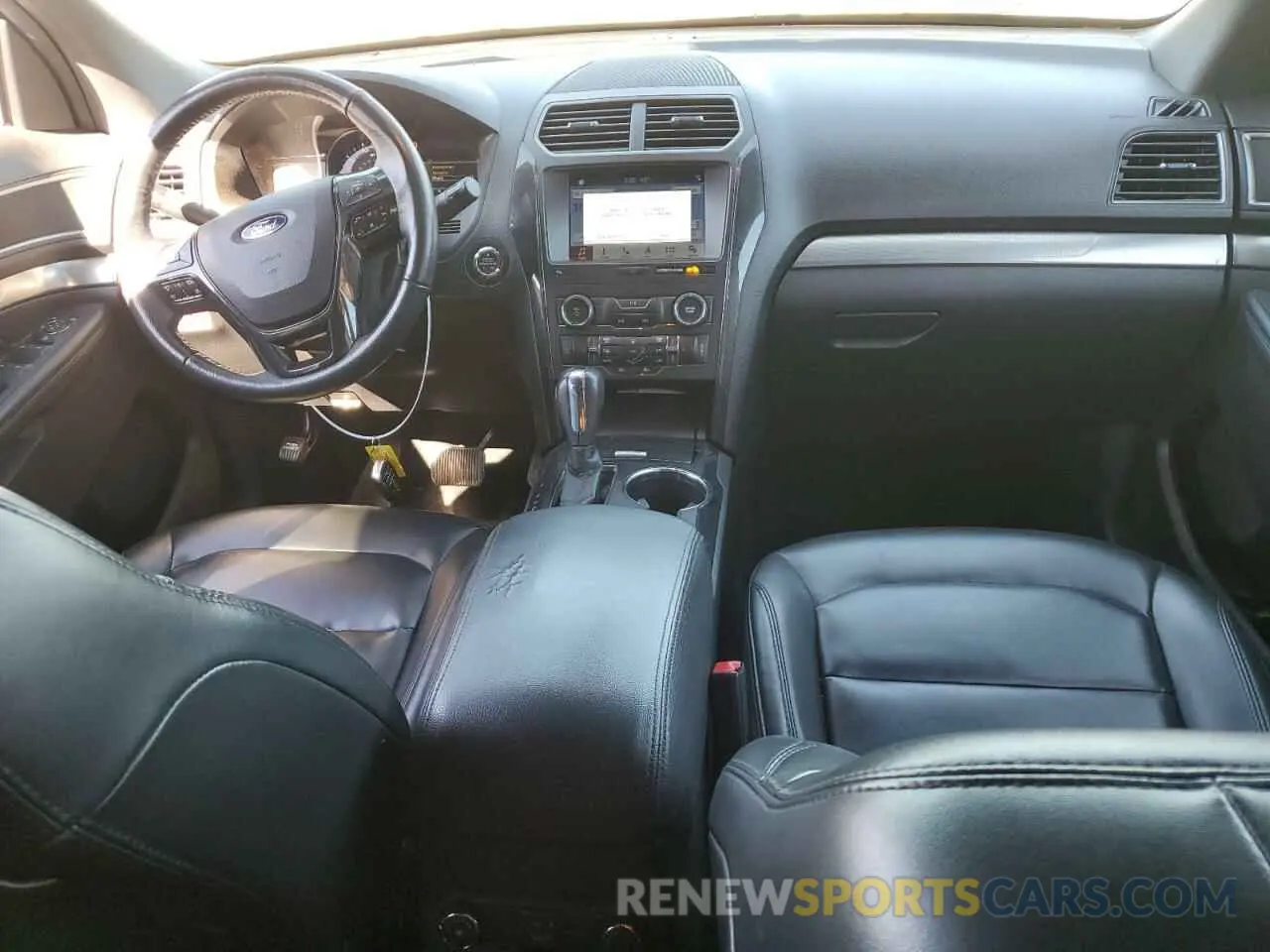 8 Фотография поврежденного автомобиля 1FM5K7D82KGA44337 FORD EXPLORER 2019