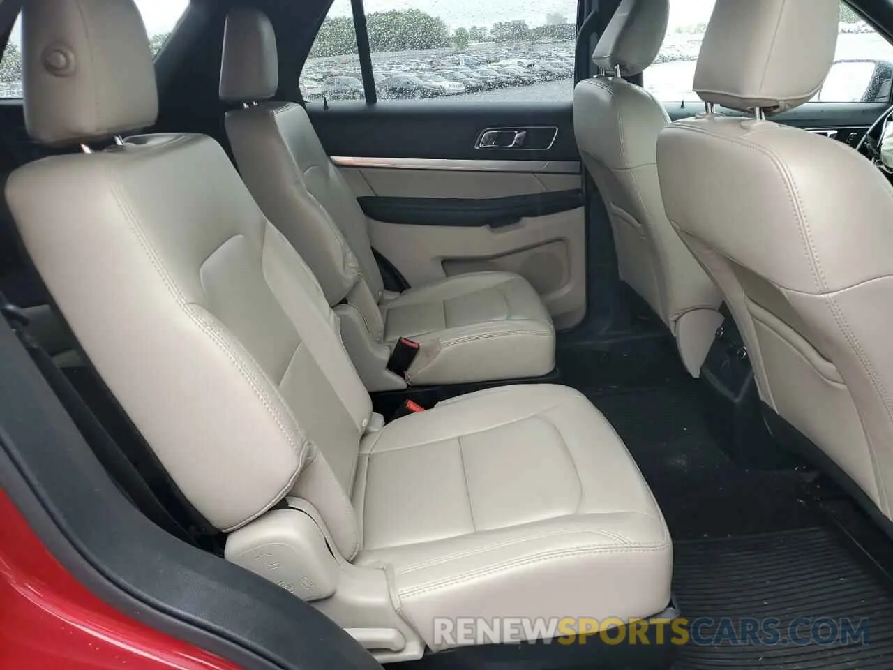11 Photograph of a damaged car 1FM5K7D82KGB01832 FORD EXPLORER 2019