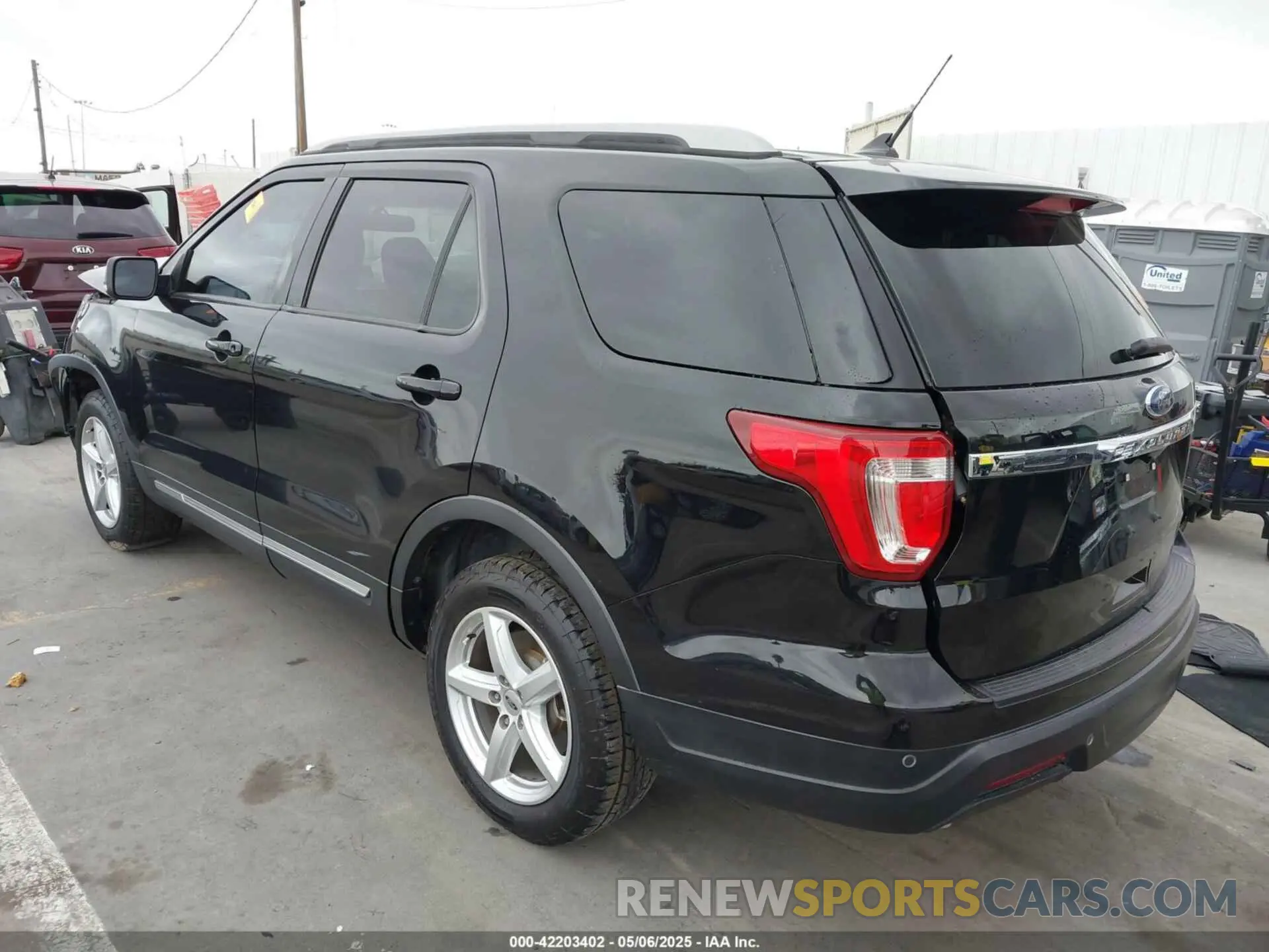3 Фотография поврежденного автомобиля 1FM5K7D85KGA47006 FORD EXPLORER 2019