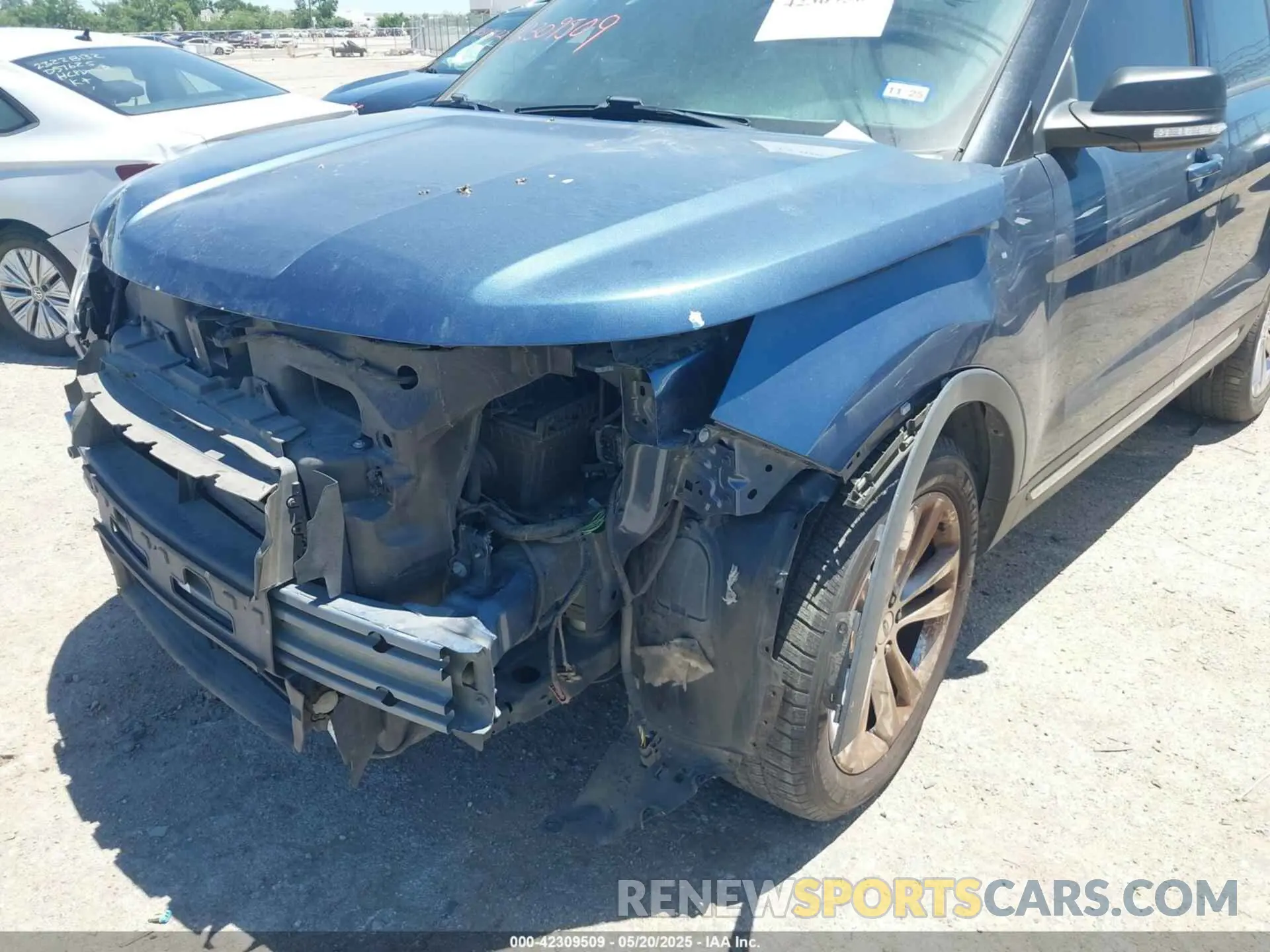 17 Фотография поврежденного автомобиля 1FM5K7D85KGA87862 FORD EXPLORER 2019
