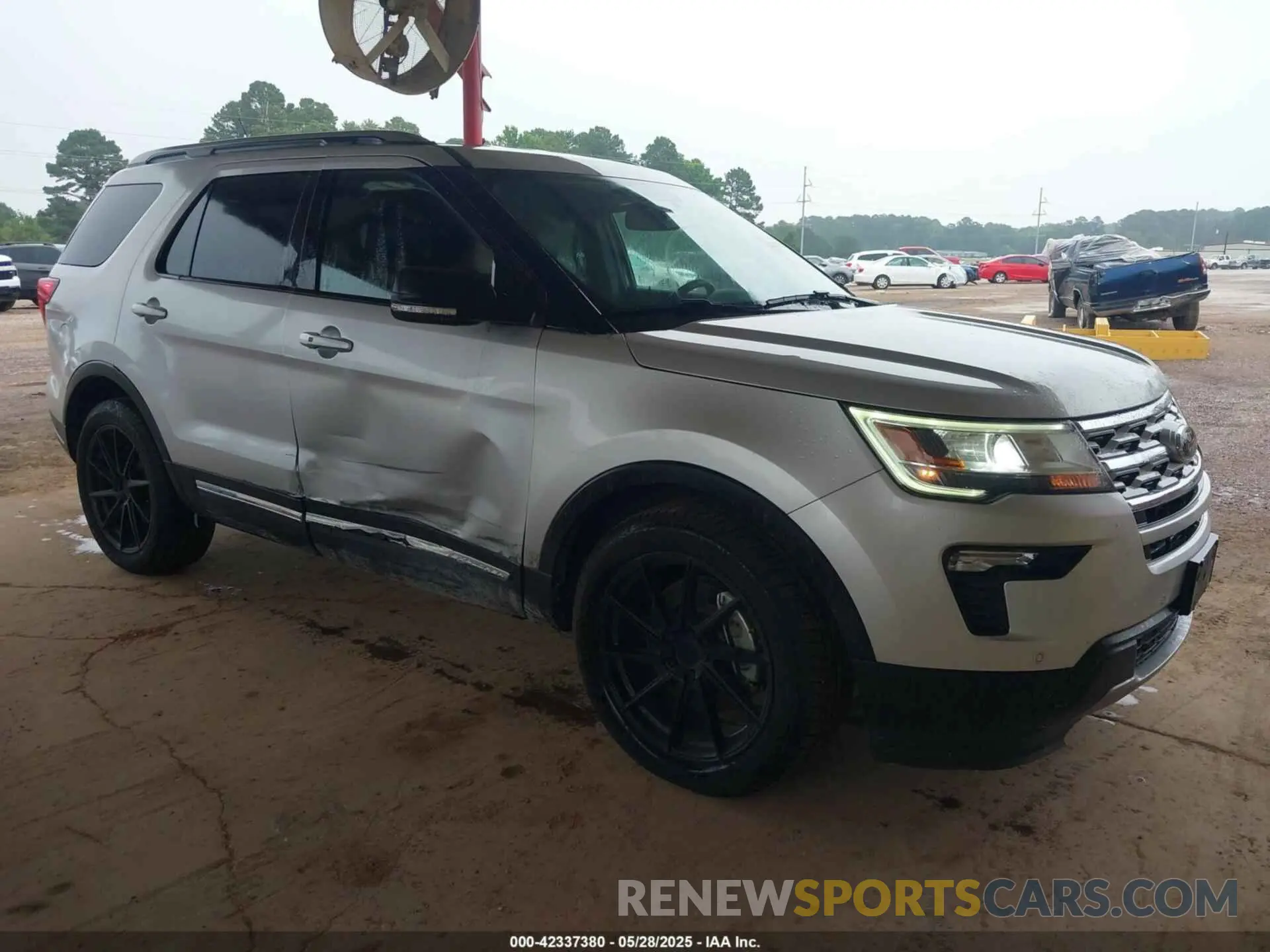 1 Photograph of a damaged car 1FM5K7D88KGA88469 FORD EXPLORER 2019