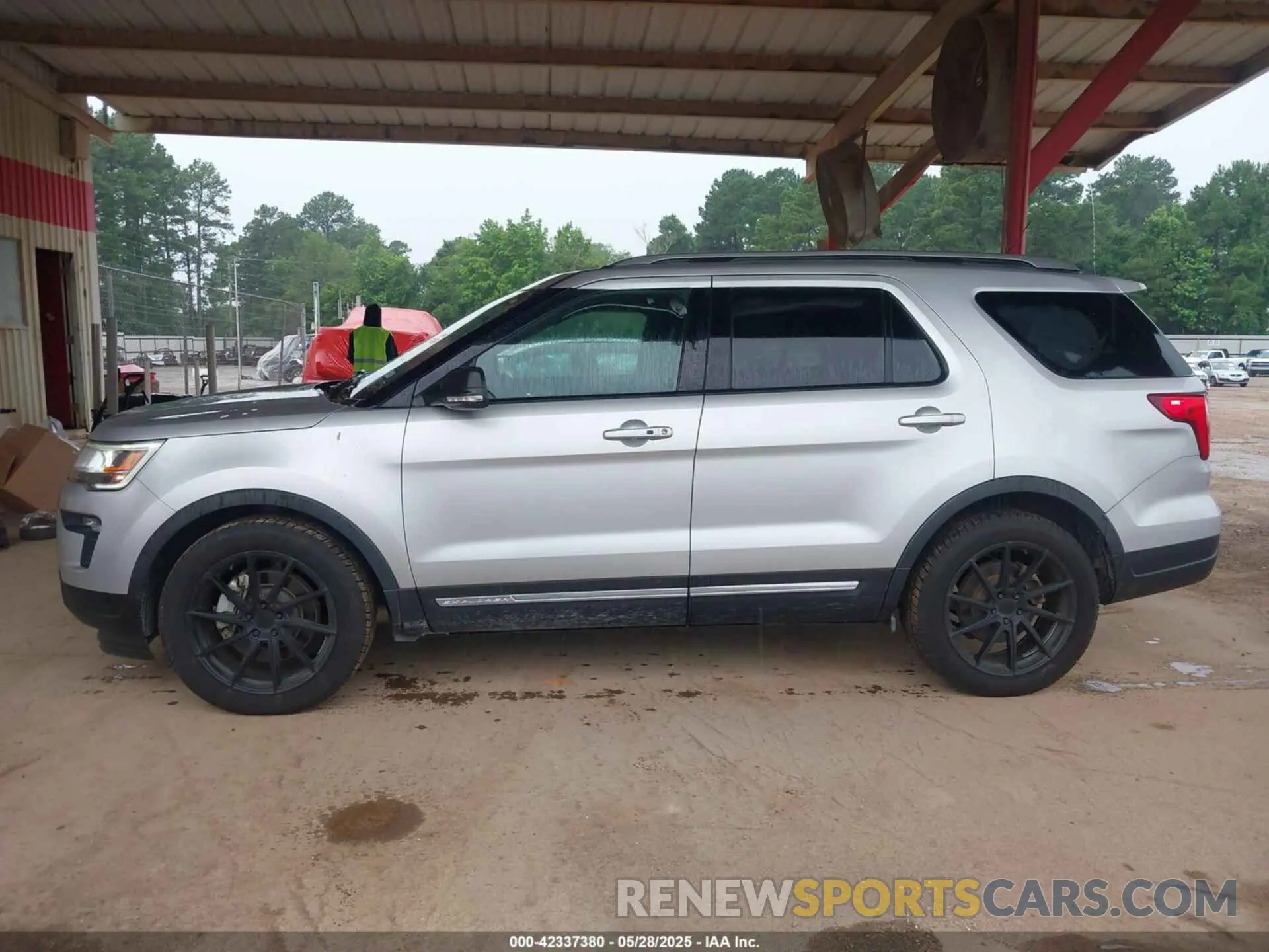 14 Photograph of a damaged car 1FM5K7D88KGA88469 FORD EXPLORER 2019