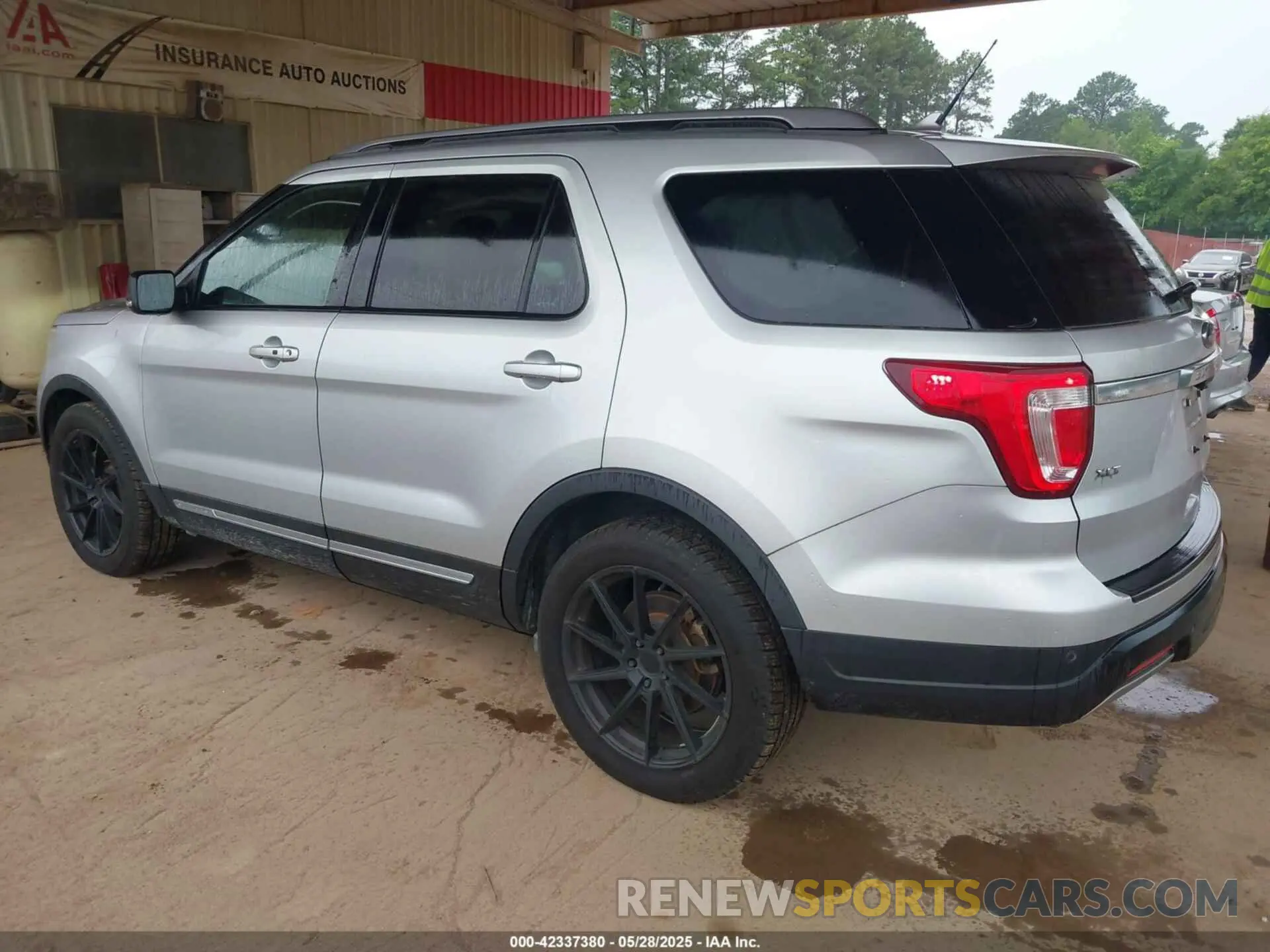 3 Photograph of a damaged car 1FM5K7D88KGA88469 FORD EXPLORER 2019