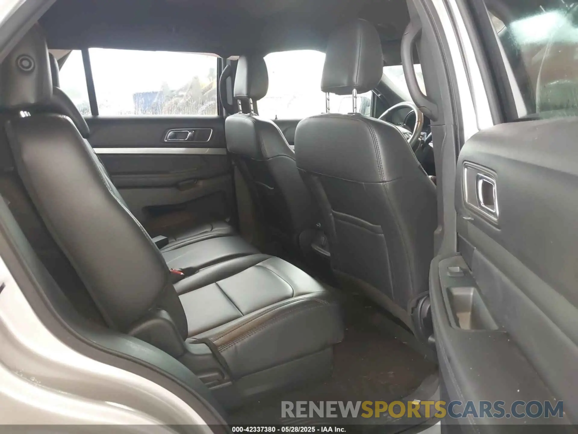 8 Photograph of a damaged car 1FM5K7D88KGA88469 FORD EXPLORER 2019