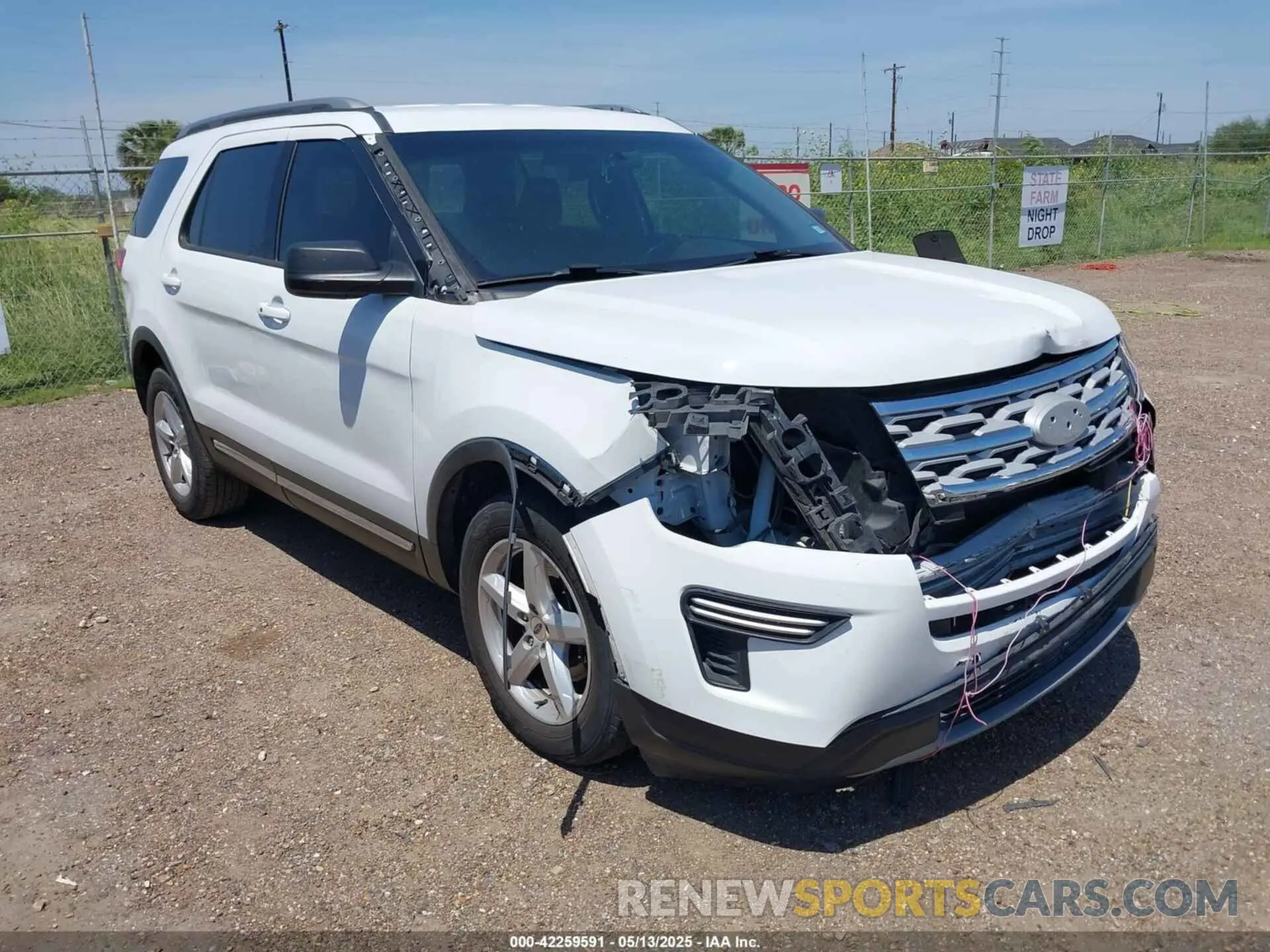 1 Фотография поврежденного автомобиля 1FM5K7D89KGB06784 FORD EXPLORER 2019