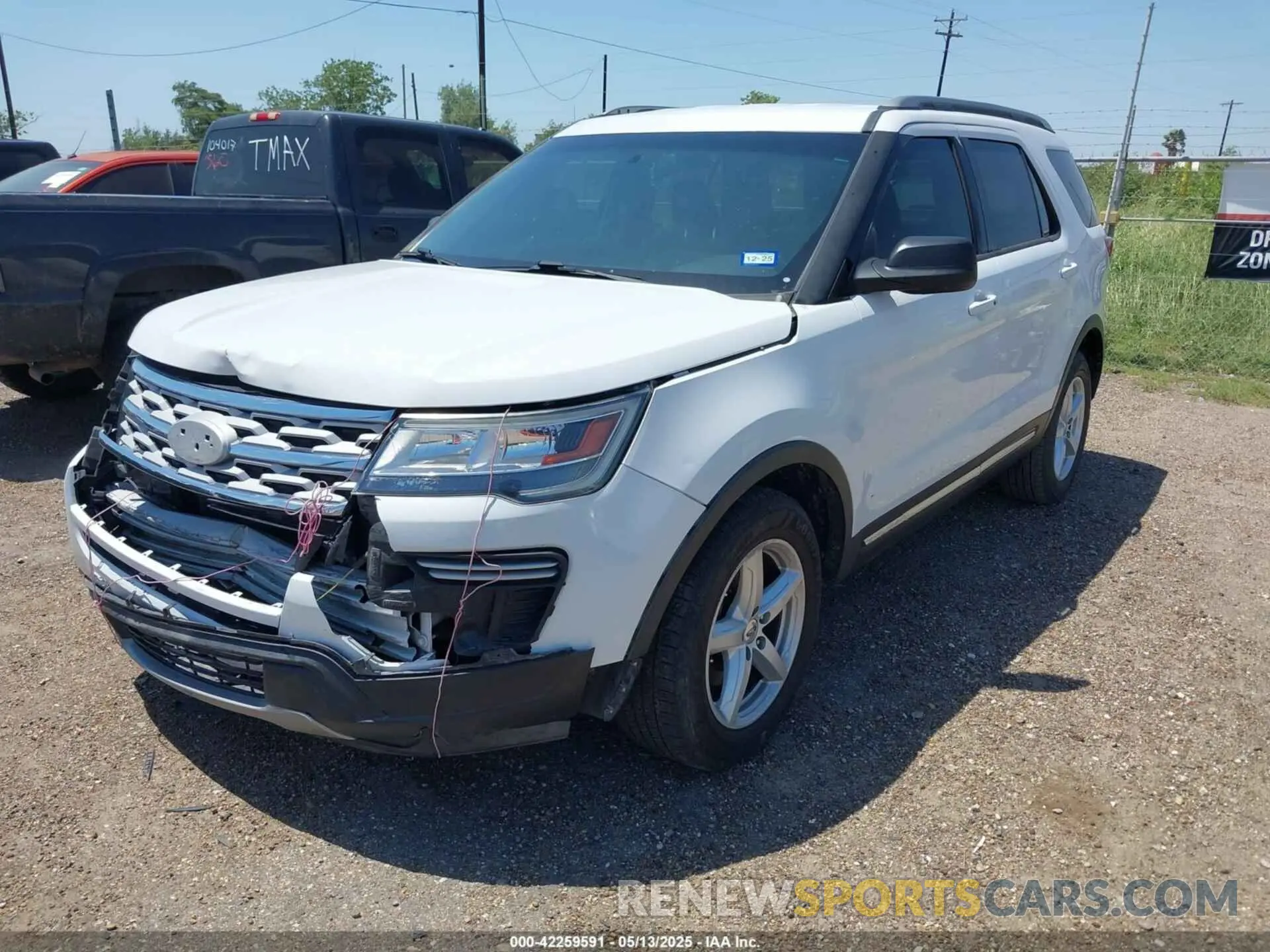 2 Фотография поврежденного автомобиля 1FM5K7D89KGB06784 FORD EXPLORER 2019