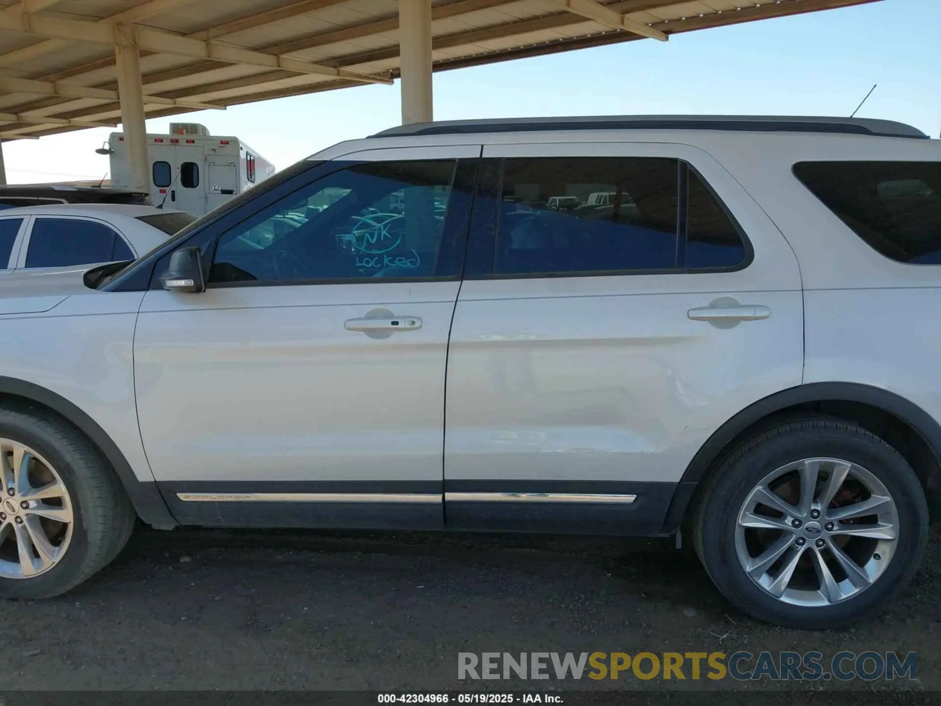13 Photograph of a damaged car 1FM5K7D8XKGA42092 FORD EXPLORER 2019