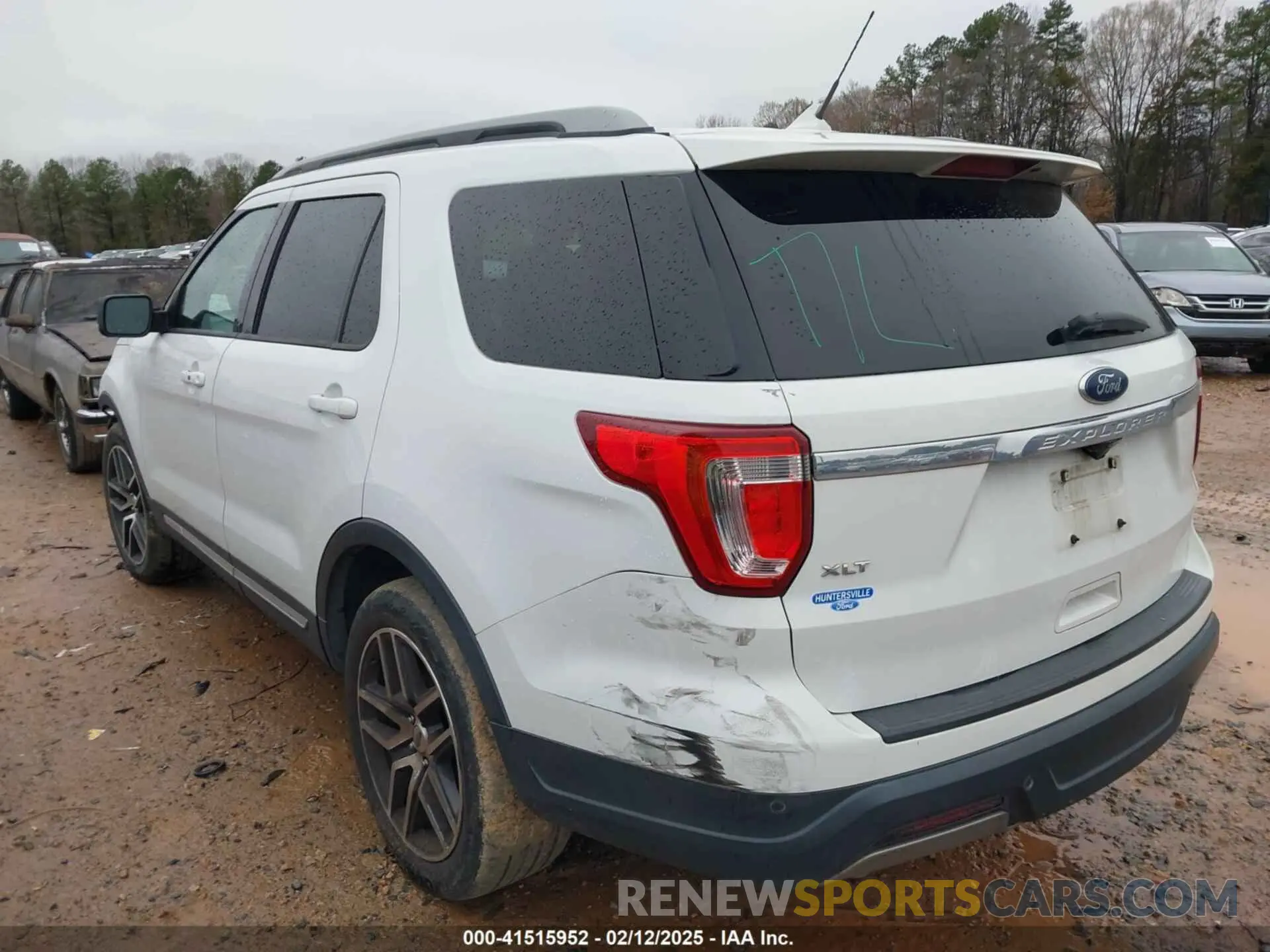 3 Photograph of a damaged car 1FM5K7D8XKGA94936 FORD EXPLORER 2019