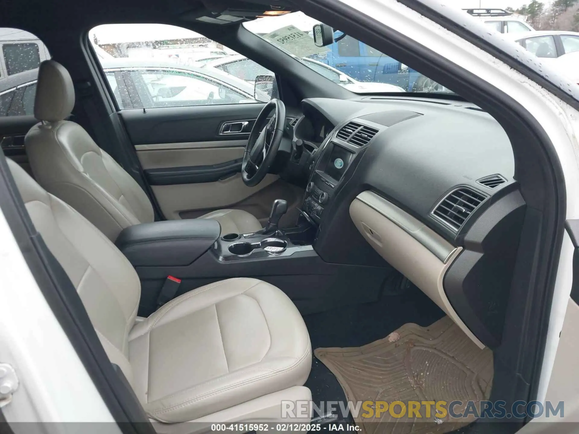 5 Photograph of a damaged car 1FM5K7D8XKGA94936 FORD EXPLORER 2019