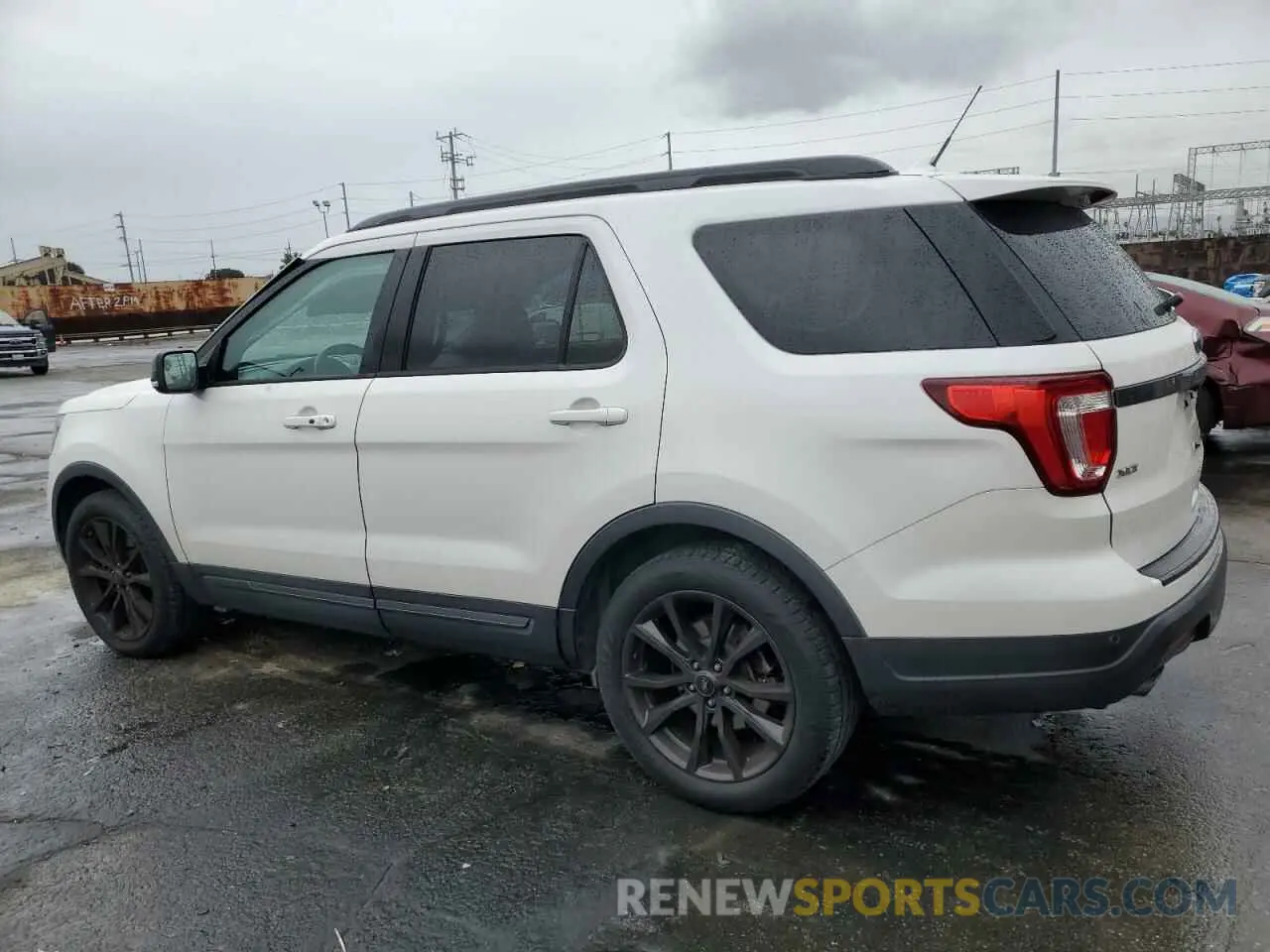 2 Фотография поврежденного автомобиля 1FM5K7DH0KGB27796 FORD EXPLORER 2019