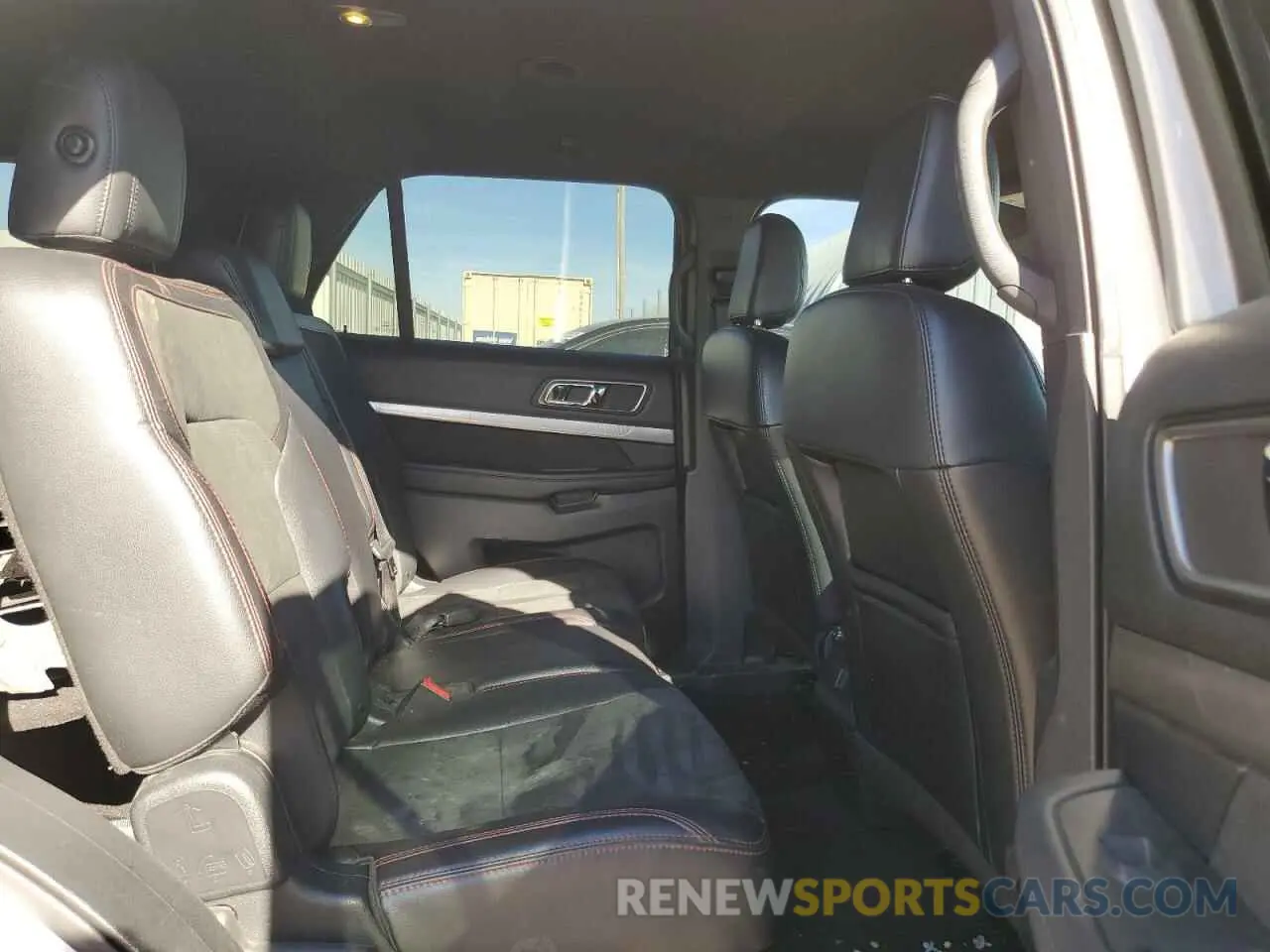 11 Фотография поврежденного автомобиля 1FM5K7DH0KGB53458 FORD EXPLORER 2019