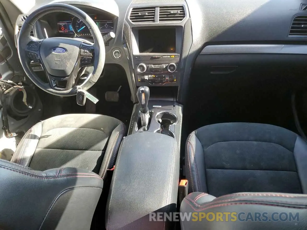 8 Фотография поврежденного автомобиля 1FM5K7DH0KGB53458 FORD EXPLORER 2019