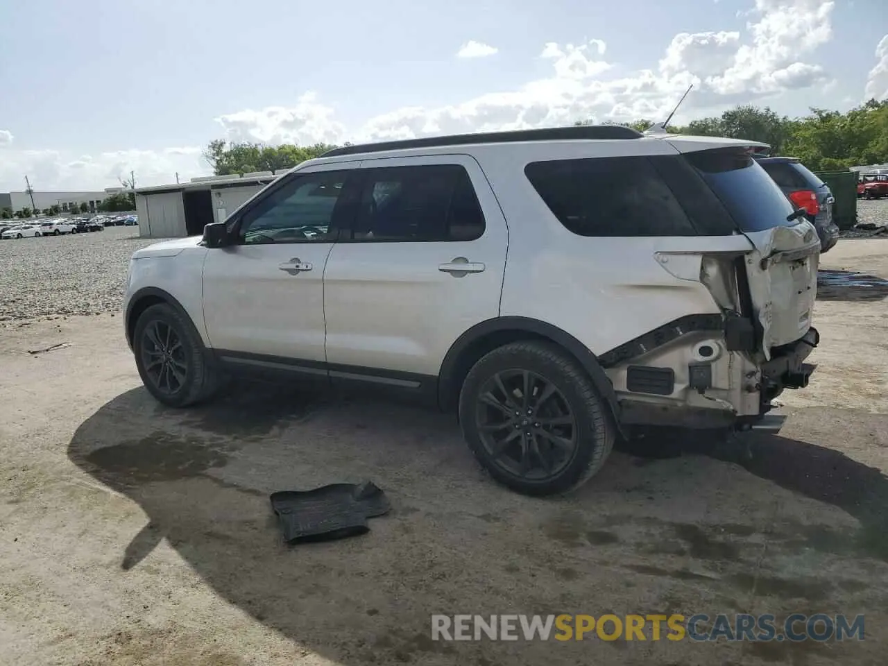 2 Фотография поврежденного автомобиля 1FM5K7DH6KGA95131 FORD EXPLORER 2019