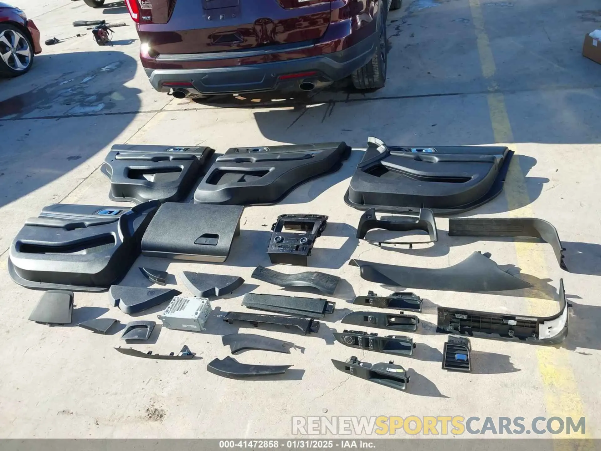 12 Photograph of a damaged car 1FM5K7DHXKGA76677 FORD EXPLORER 2019