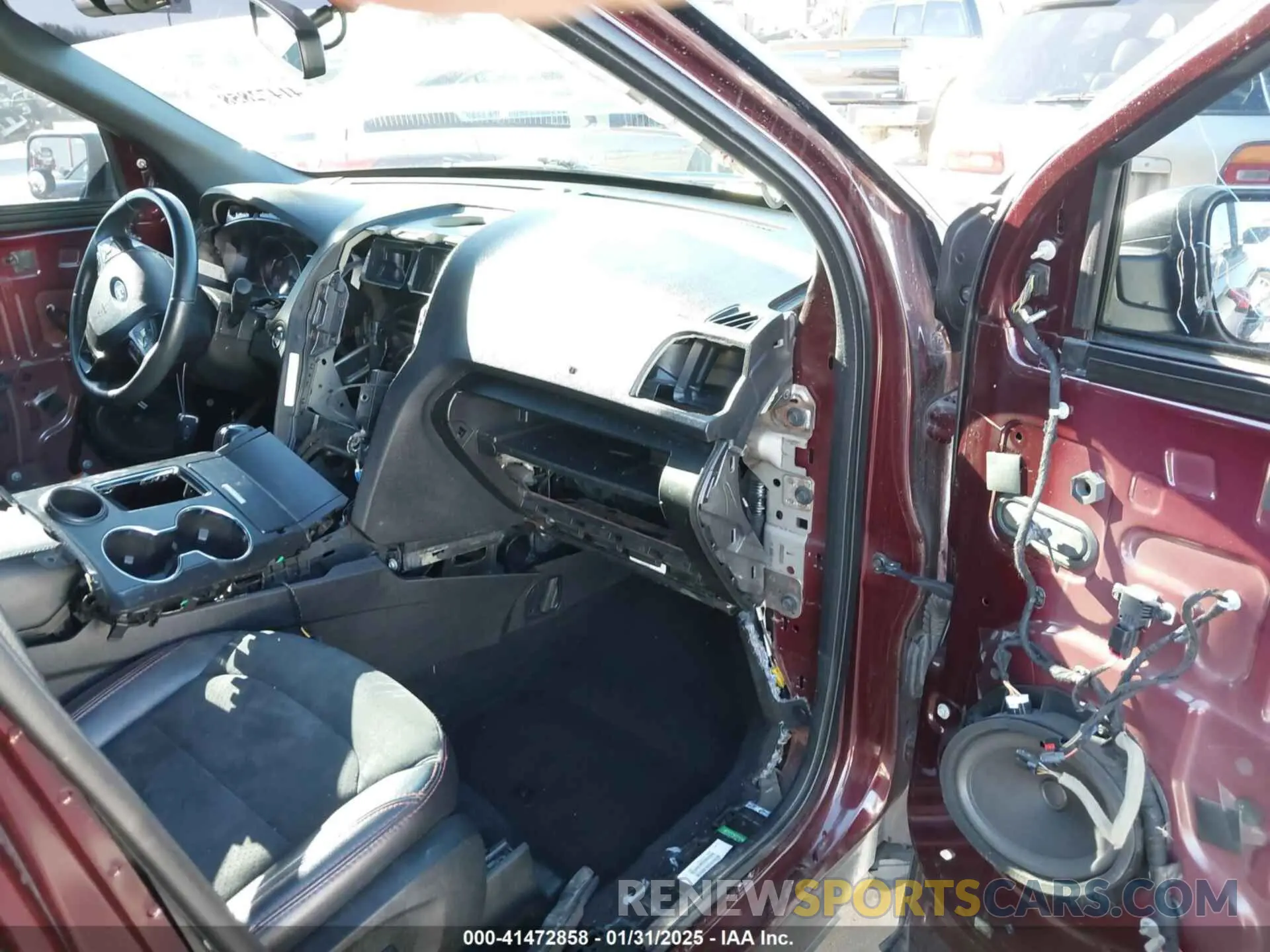 19 Photograph of a damaged car 1FM5K7DHXKGA76677 FORD EXPLORER 2019
