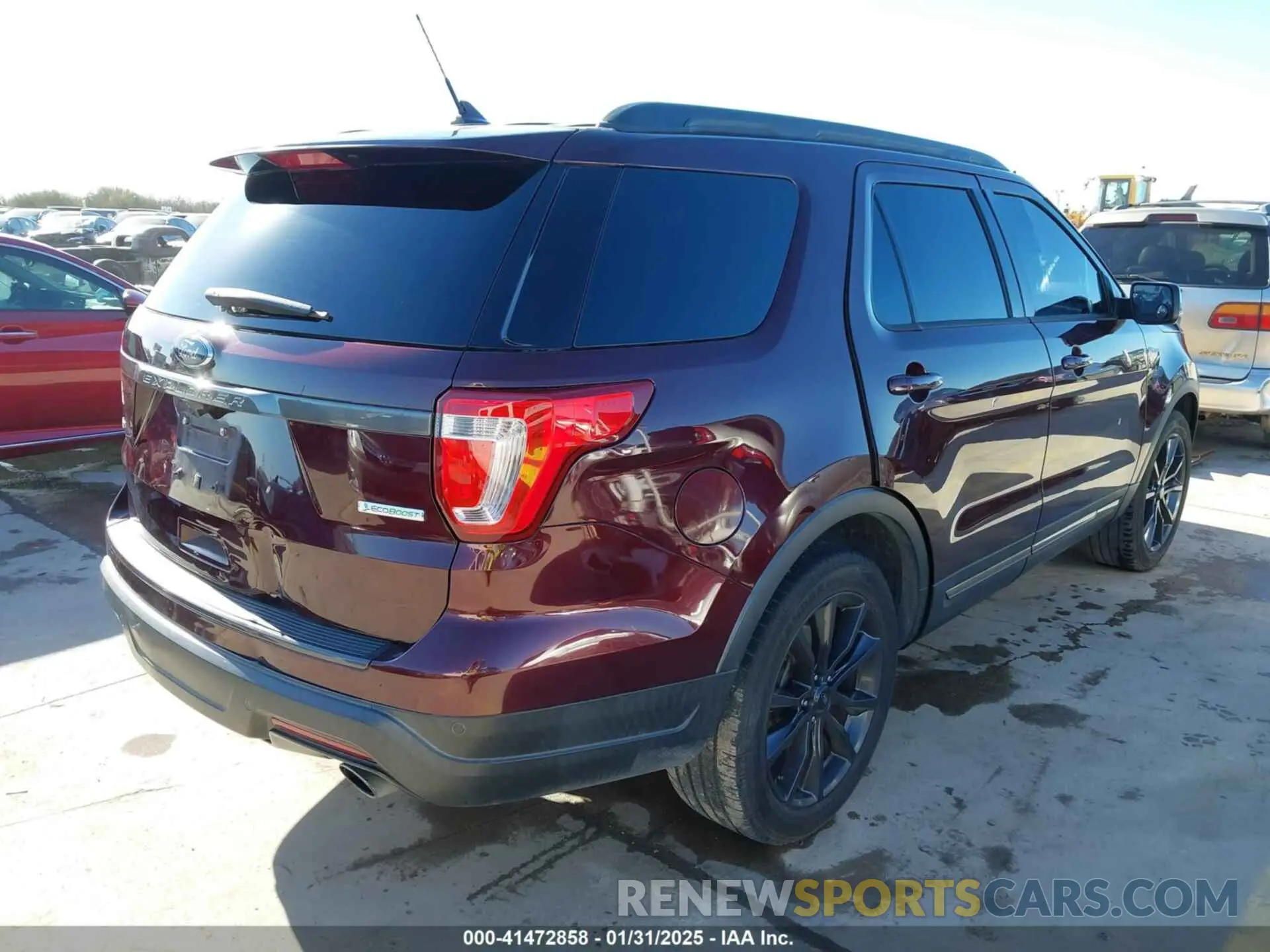 4 Photograph of a damaged car 1FM5K7DHXKGA76677 FORD EXPLORER 2019