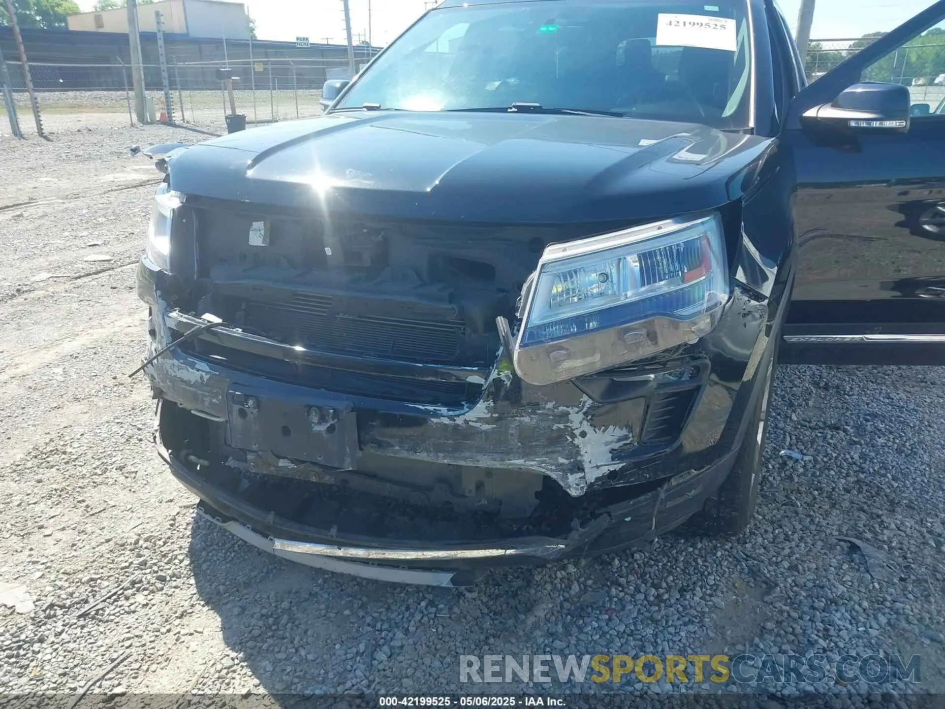 17 Photograph of a damaged car 1FM5K7F81KGB11751 FORD EXPLORER 2019