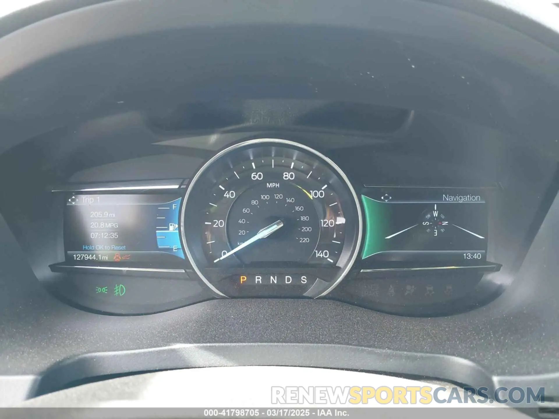 7 Фотография поврежденного автомобиля 1FM5K7F81KGB47570 FORD EXPLORER 2019