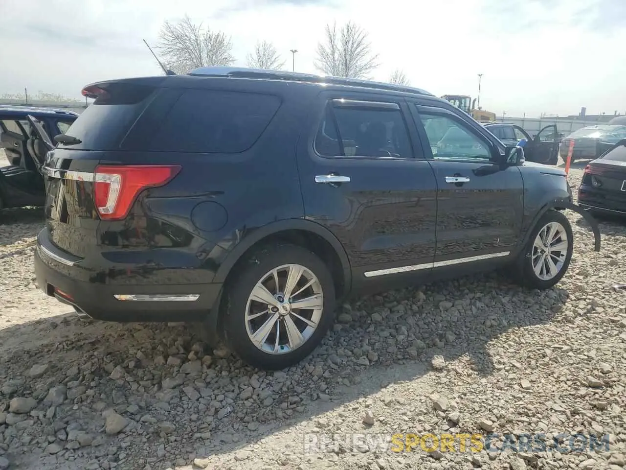 3 Photograph of a damaged car 1FM5K7F84KGB42167 FORD EXPLORER 2019