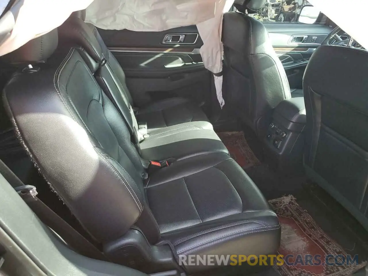 11 Photograph of a damaged car 1FM5K7F87KGB41675 FORD EXPLORER 2019