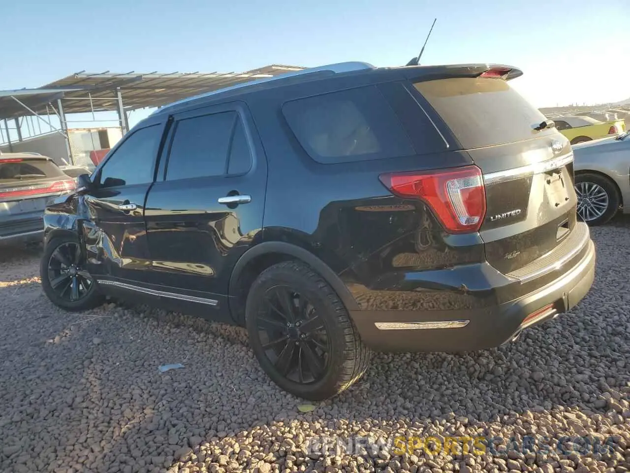 2 Фотография поврежденного автомобиля 1FM5K7F89KGB13277 FORD EXPLORER 2019
