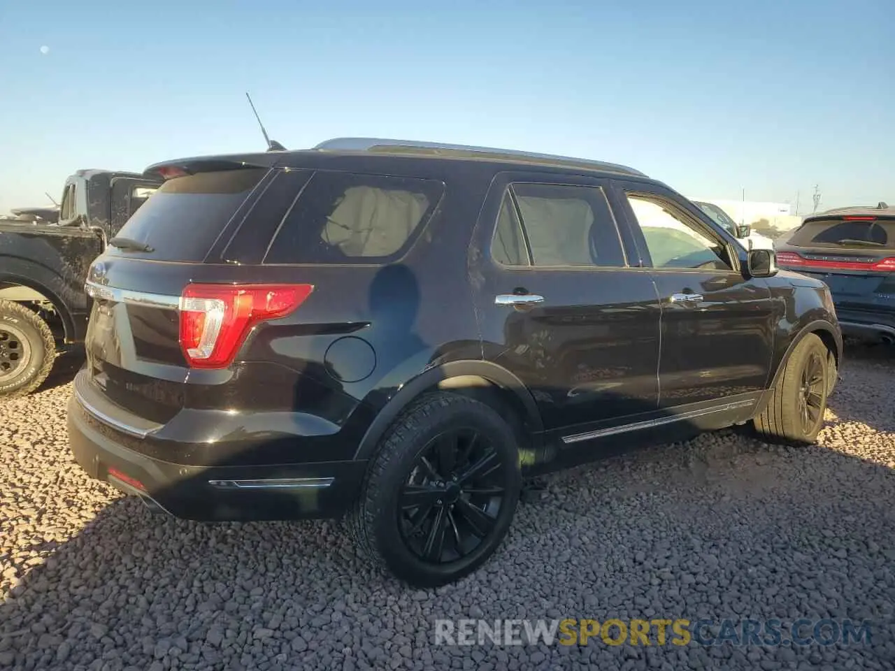 3 Фотография поврежденного автомобиля 1FM5K7F89KGB13277 FORD EXPLORER 2019