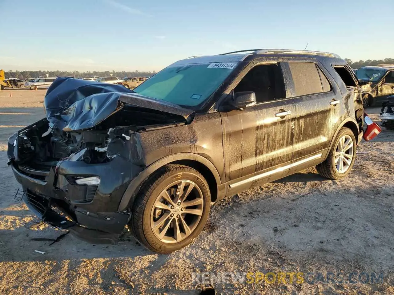 1 Фотография поврежденного автомобиля 1FM5K7FH5KGB53033 FORD EXPLORER 2019