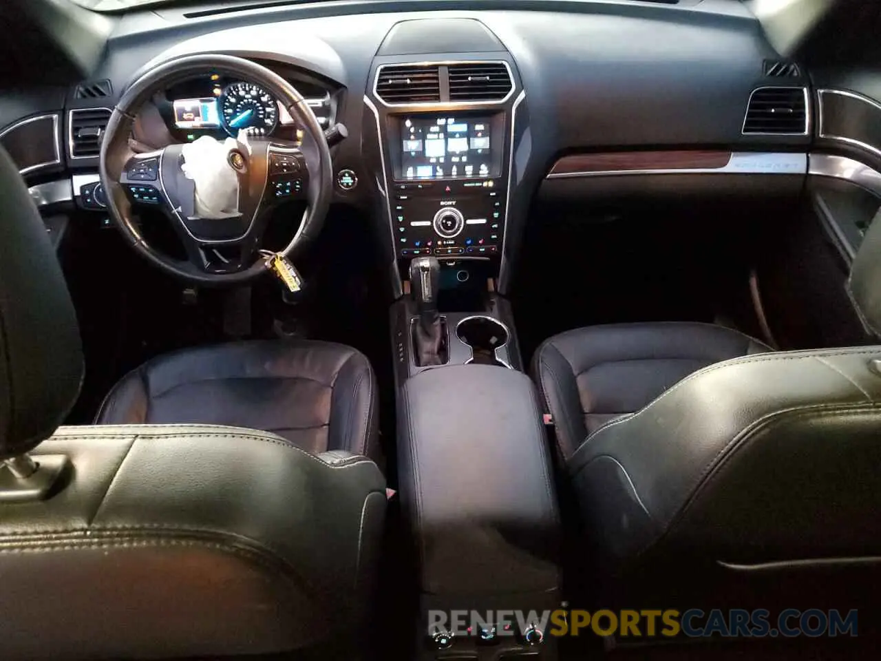 8 Фотография поврежденного автомобиля 1FM5K7FH5KGB53033 FORD EXPLORER 2019