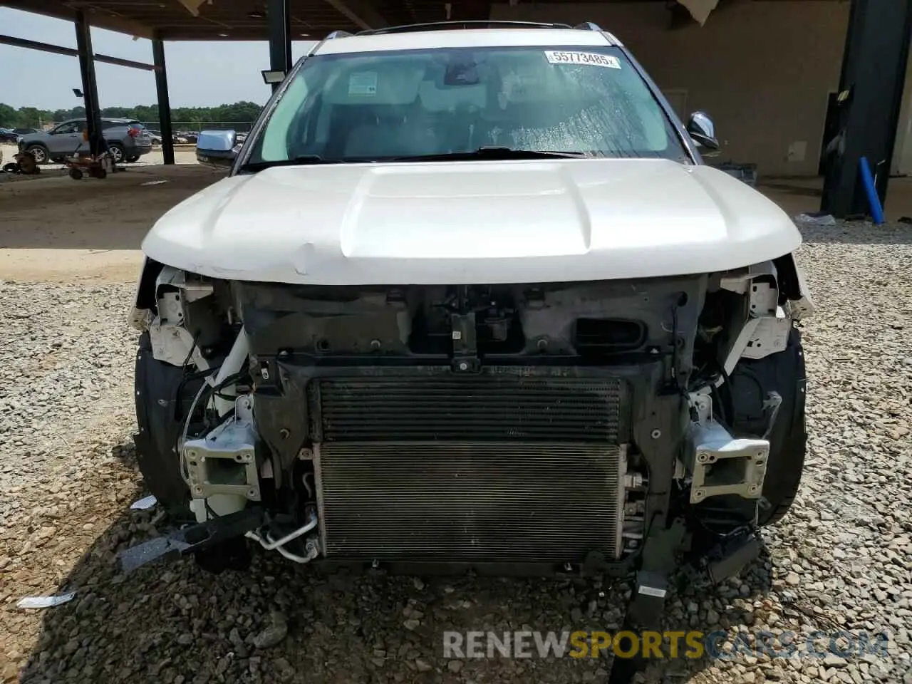 5 Photograph of a damaged car 1FM5K7FH8KGB51504 FORD EXPLORER 2019