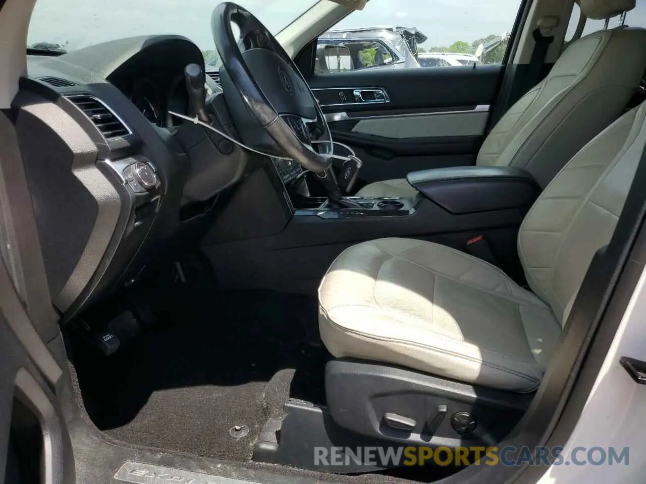 7 Photograph of a damaged car 1FM5K7FH8KGB51504 FORD EXPLORER 2019