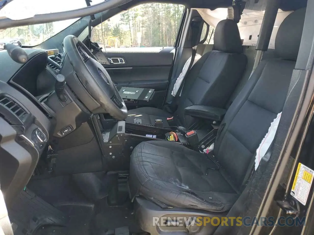7 Фотография поврежденного автомобиля 1FM5K8AR3KGB46006 FORD EXPLORER 2019