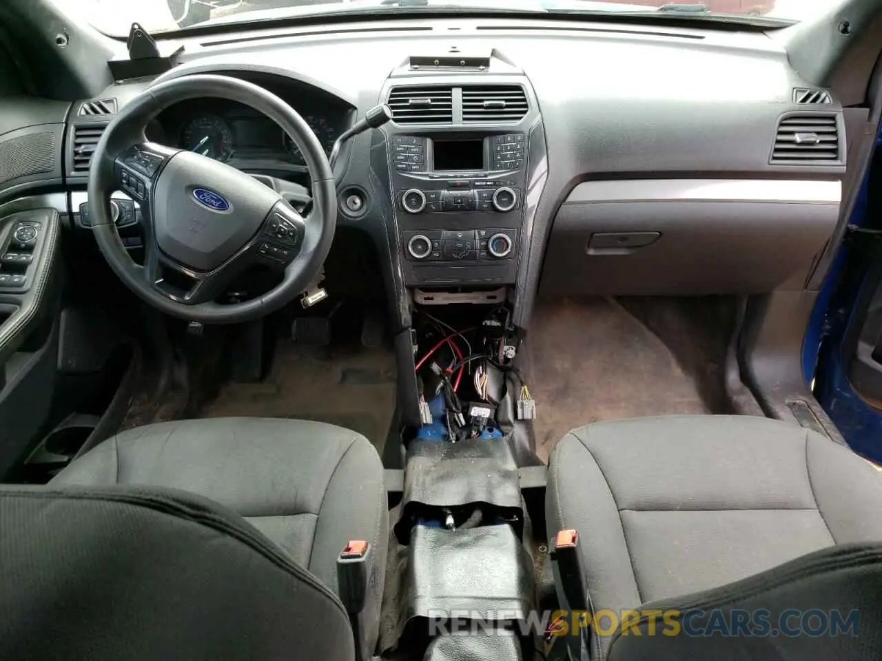 8 Photograph of a damaged car 1FM5K8AT5KGB15724 FORD EXPLORER 2019
