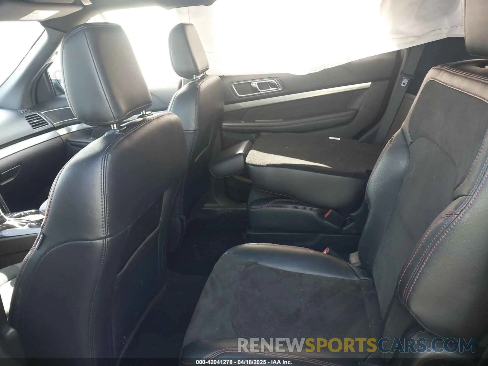 8 Фотография поврежденного автомобиля 1FM5K8D80KGA02948 FORD EXPLORER 2019