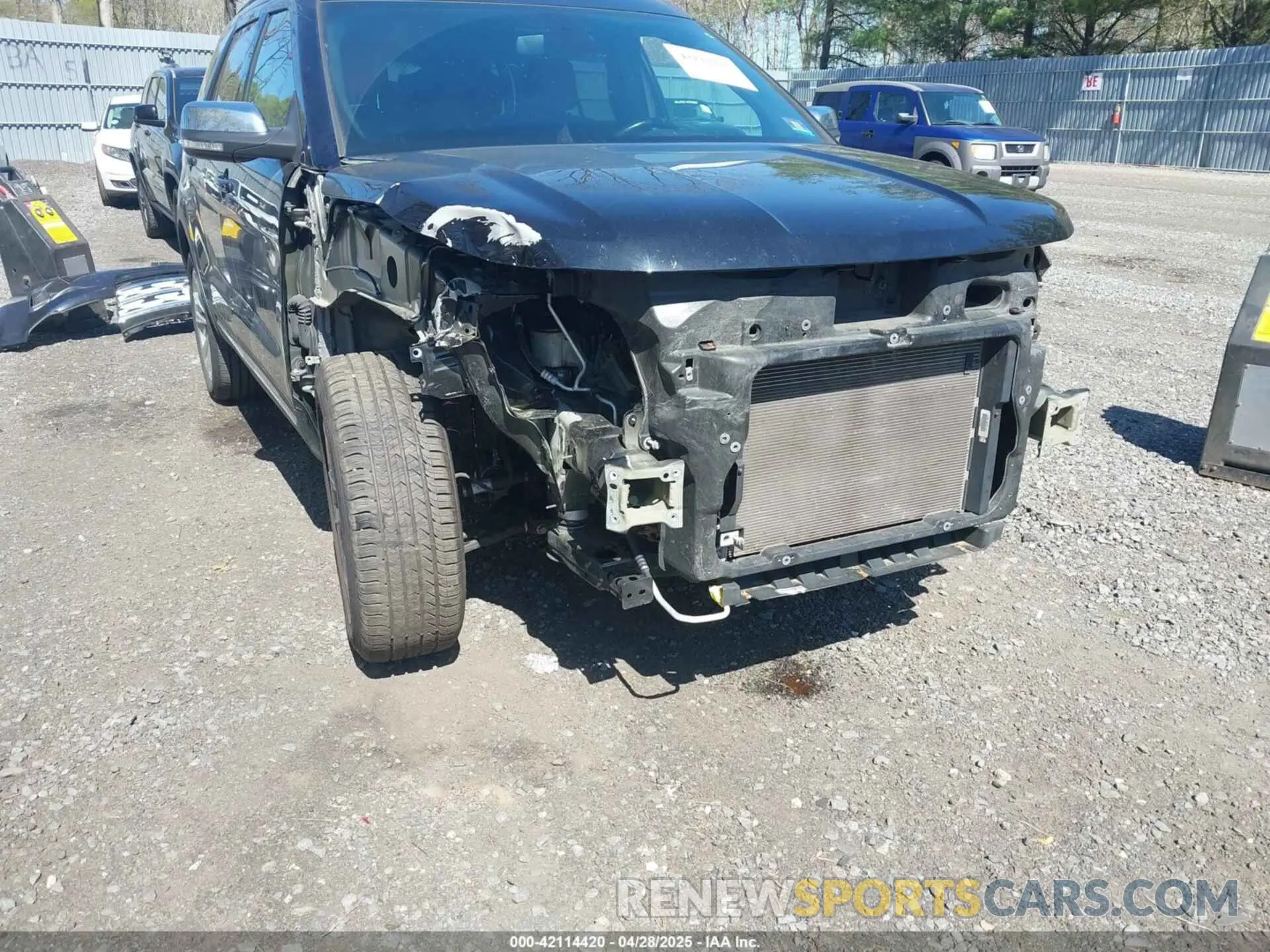 6 Фотография поврежденного автомобиля 1FM5K8D83KGA01986 FORD EXPLORER 2019
