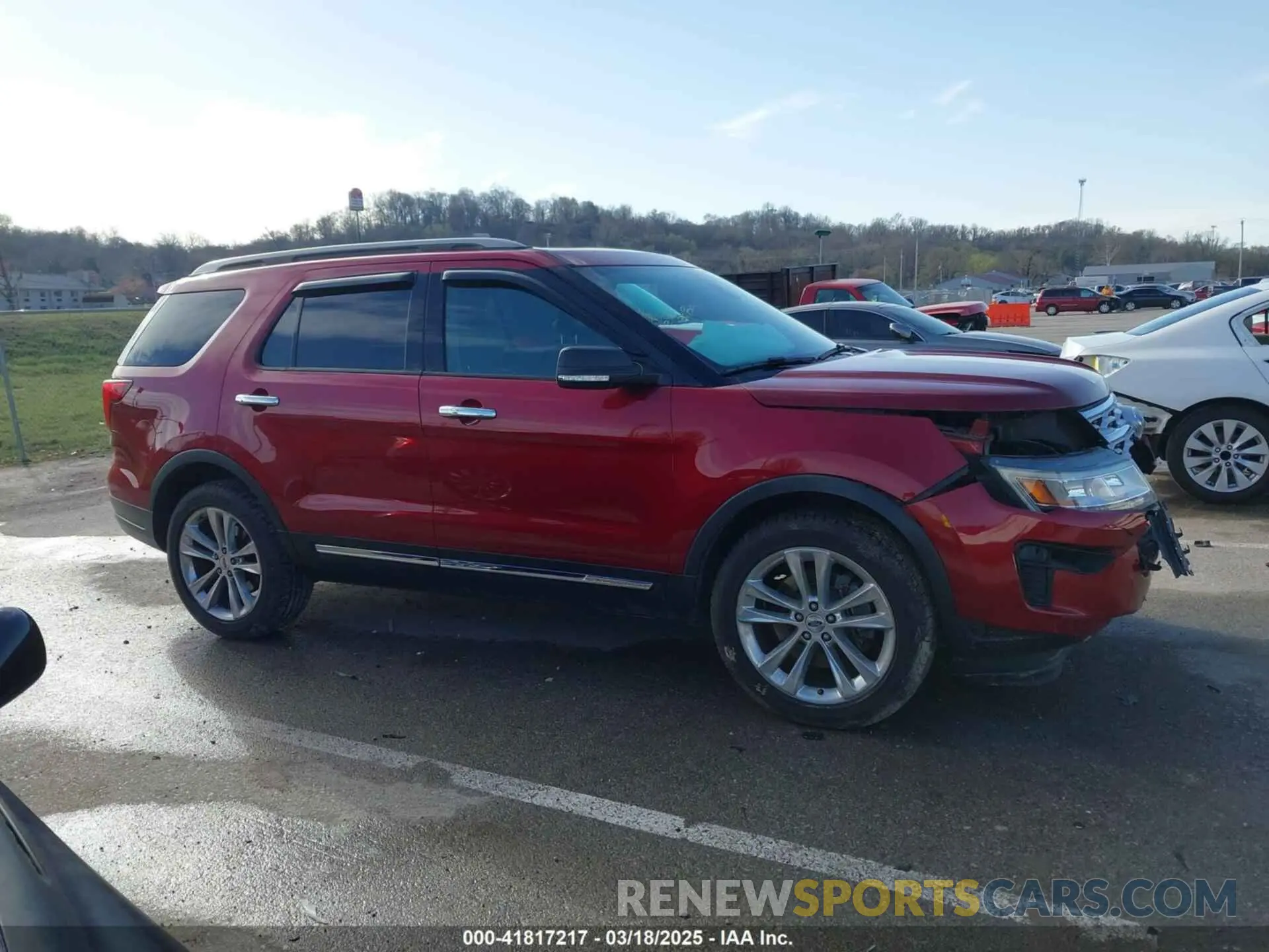 13 Photograph of a damaged car 1FM5K8D85KGA15470 FORD EXPLORER 2019
