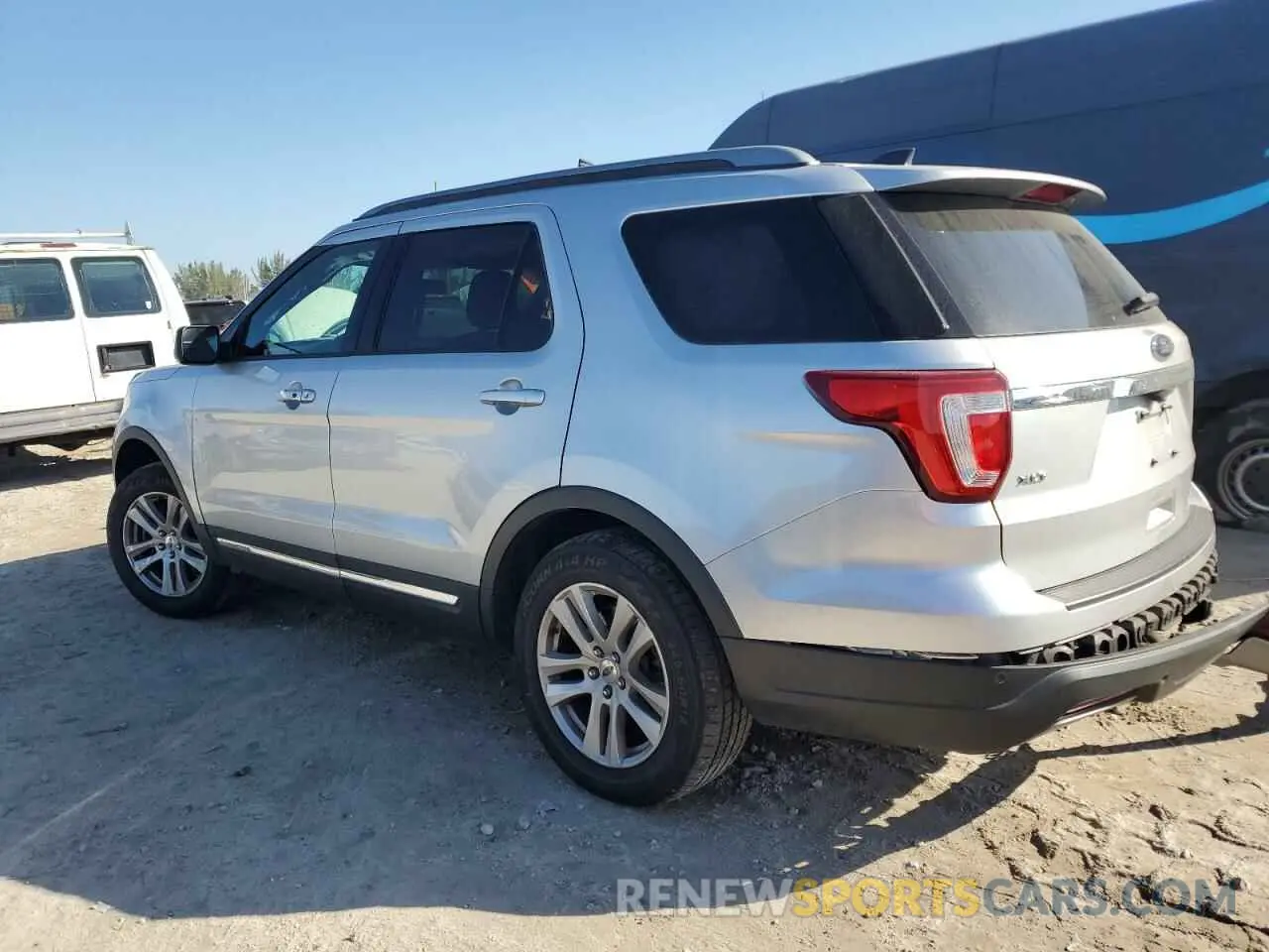 2 Фотография поврежденного автомобиля 1FM5K8D85KGA20782 FORD EXPLORER 2019