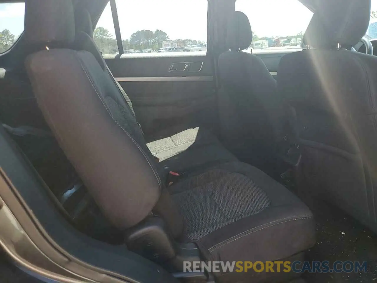 11 Фотография поврежденного автомобиля 1FM5K8D85KGA81260 FORD EXPLORER 2019