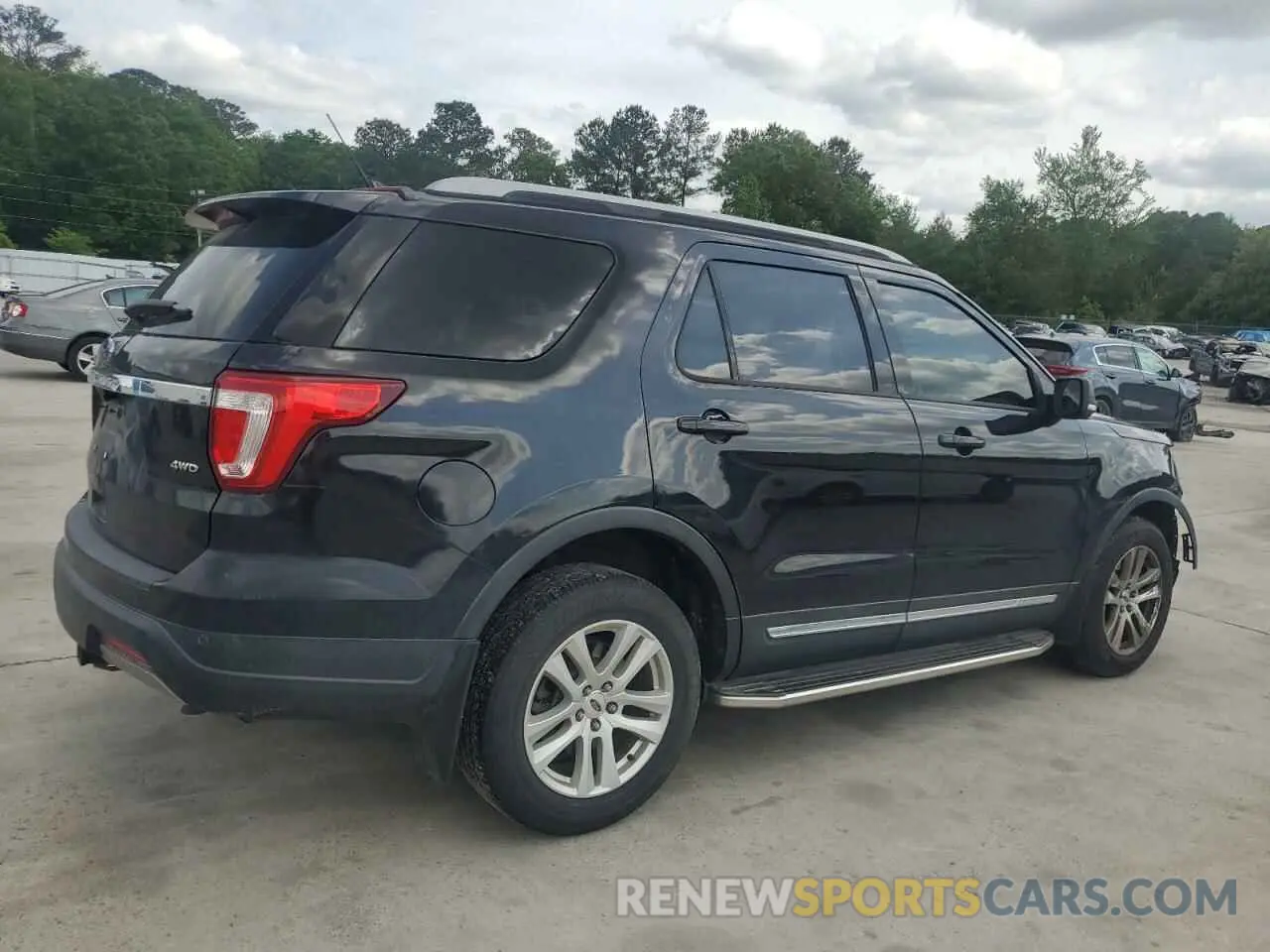 3 Фотография поврежденного автомобиля 1FM5K8D87KGB49090 FORD EXPLORER 2019