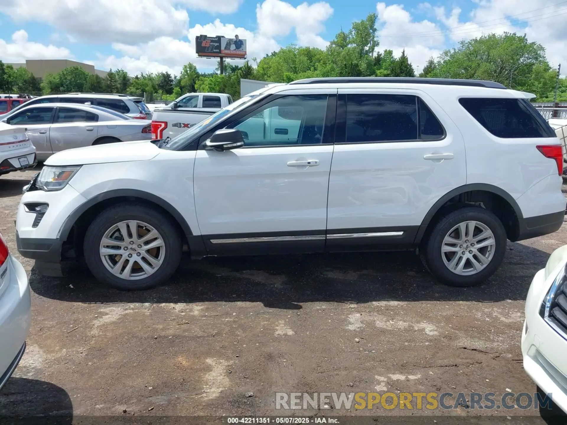 15 Photograph of a damaged car 1FM5K8D89KGB26104 FORD EXPLORER 2019