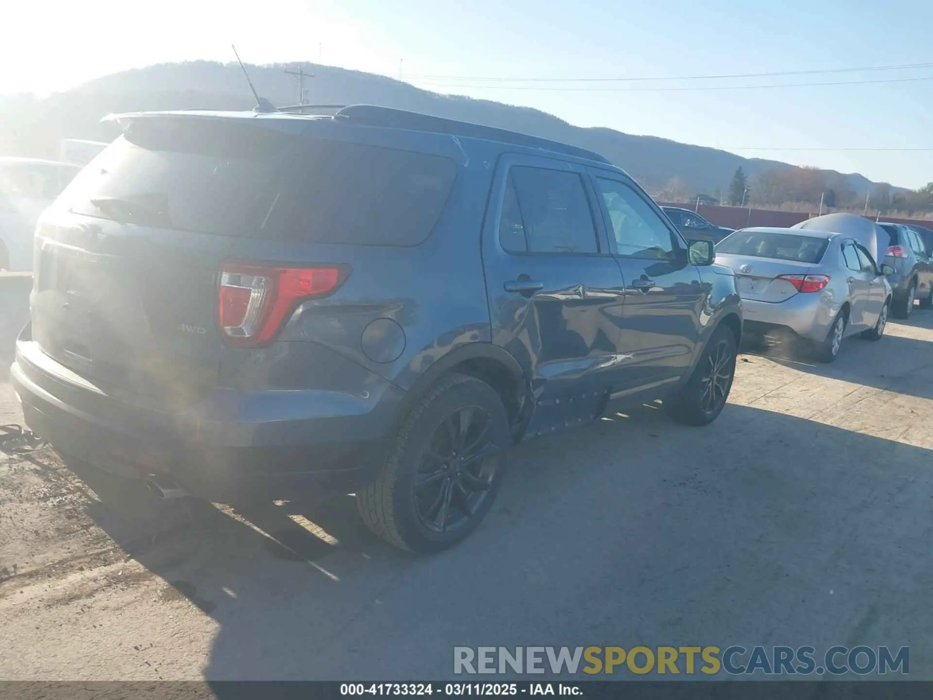 4 Photograph of a damaged car 1FM5K8D8XKGA27209 FORD EXPLORER 2019