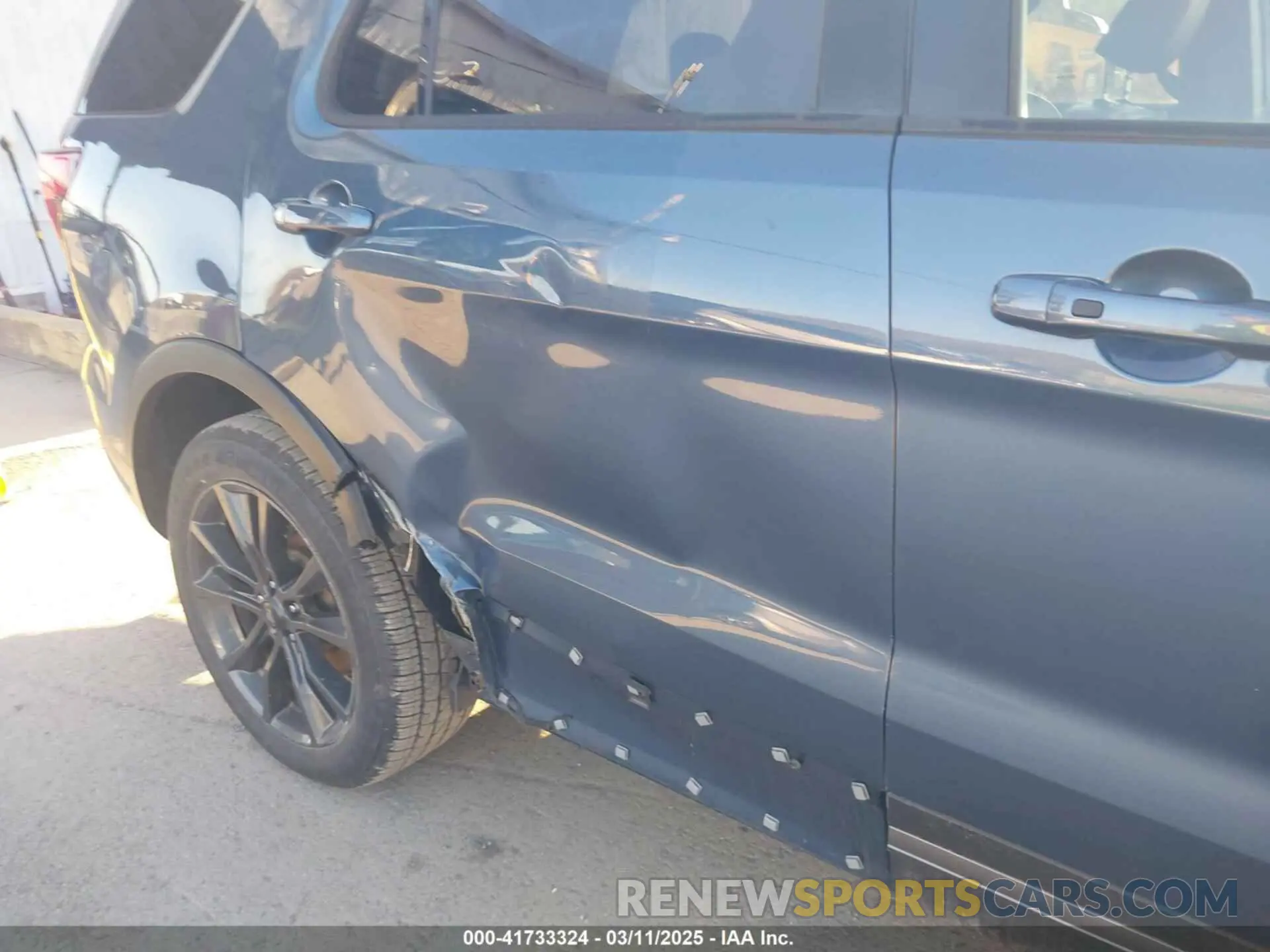 6 Photograph of a damaged car 1FM5K8D8XKGA27209 FORD EXPLORER 2019