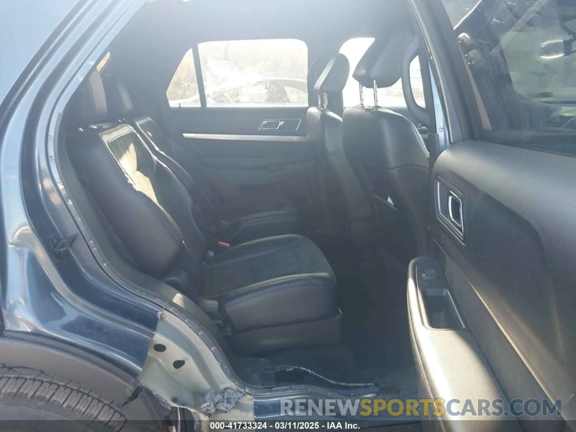 8 Photograph of a damaged car 1FM5K8D8XKGA27209 FORD EXPLORER 2019