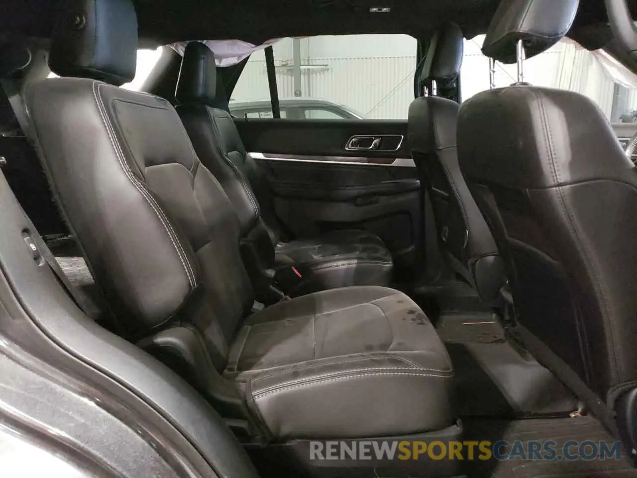 11 Фотография поврежденного автомобиля 1FM5K8F84KGB07649 FORD EXPLORER 2019