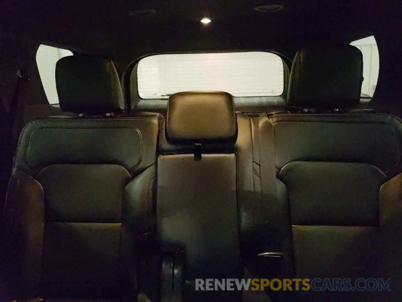 10 Photograph of a damaged car 1FM5K8F84KGB26556 FORD EXPLORER 2019