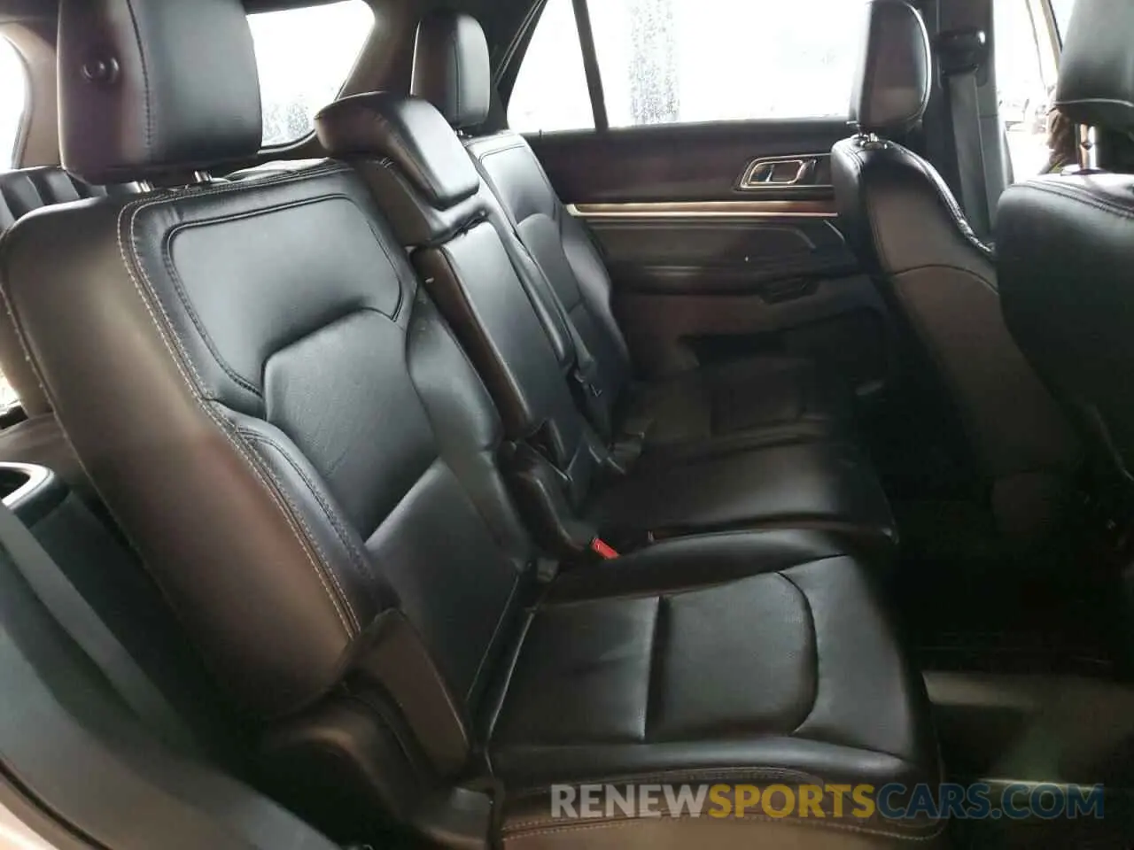 11 Photograph of a damaged car 1FM5K8F85KGB17073 FORD EXPLORER 2019