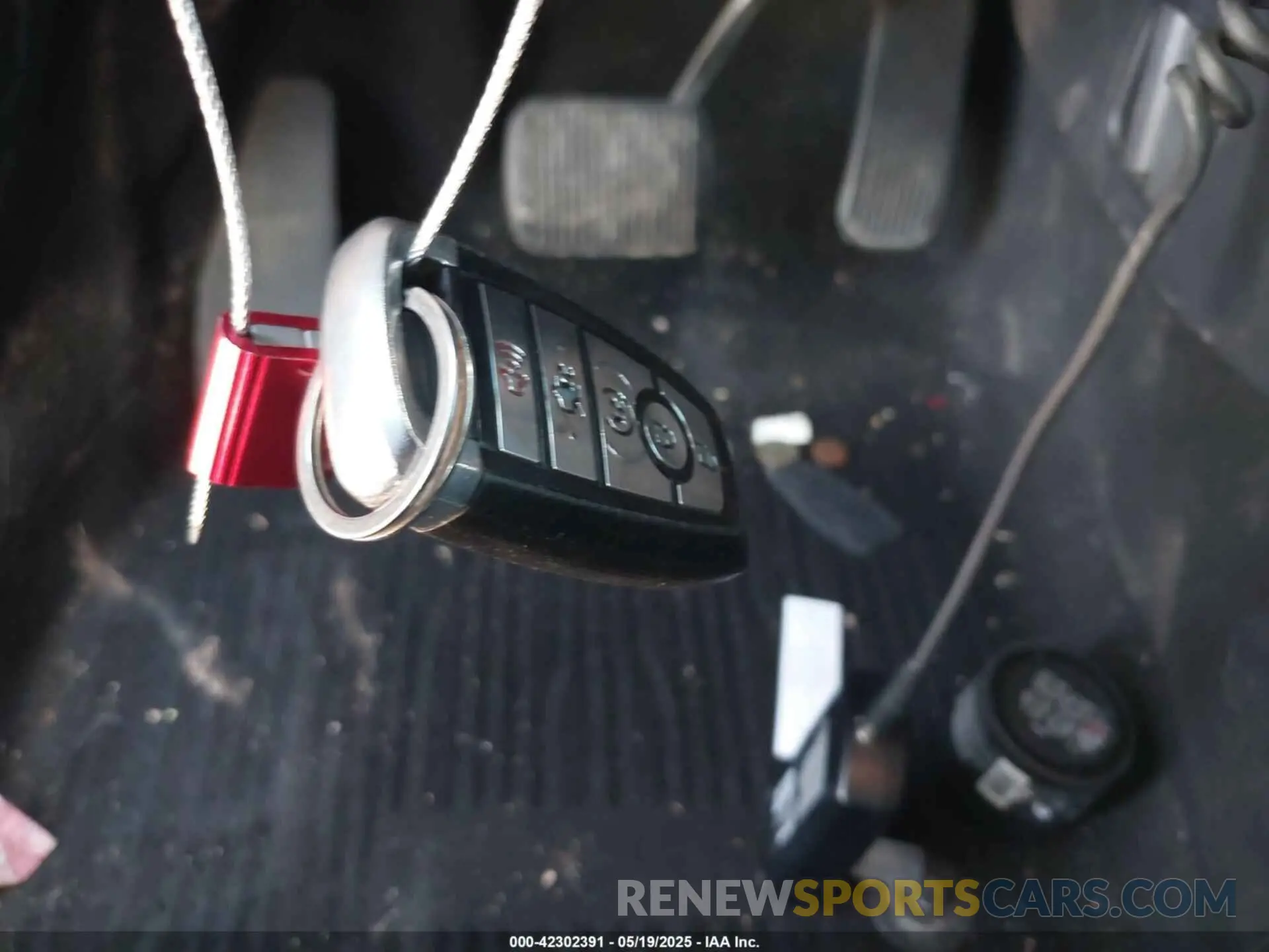 11 Photograph of a damaged car 1FM5K8F89KGB42932 FORD EXPLORER 2019
