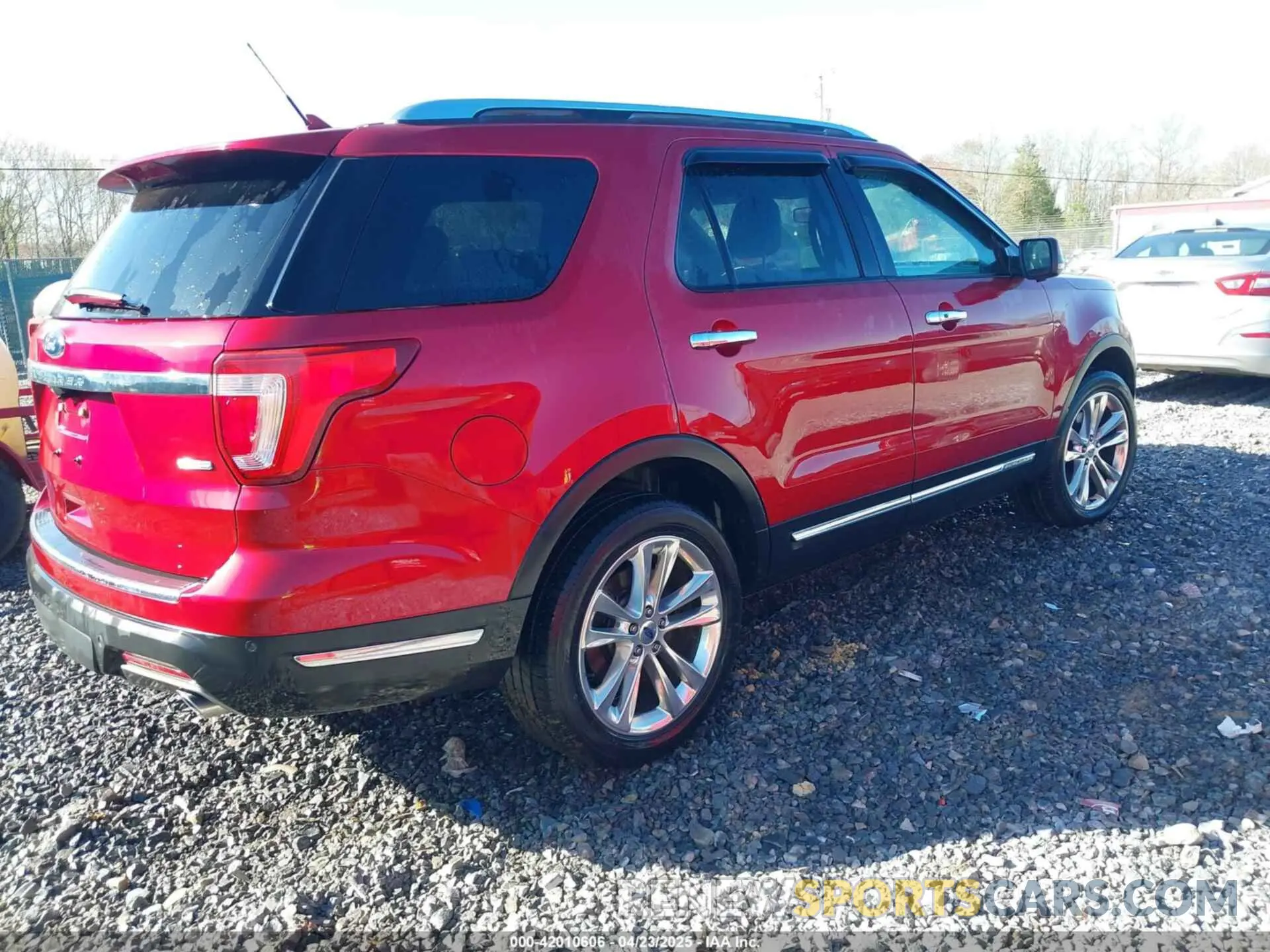 4 Photograph of a damaged car 1FM5K8FH0KGA45621 FORD EXPLORER 2019