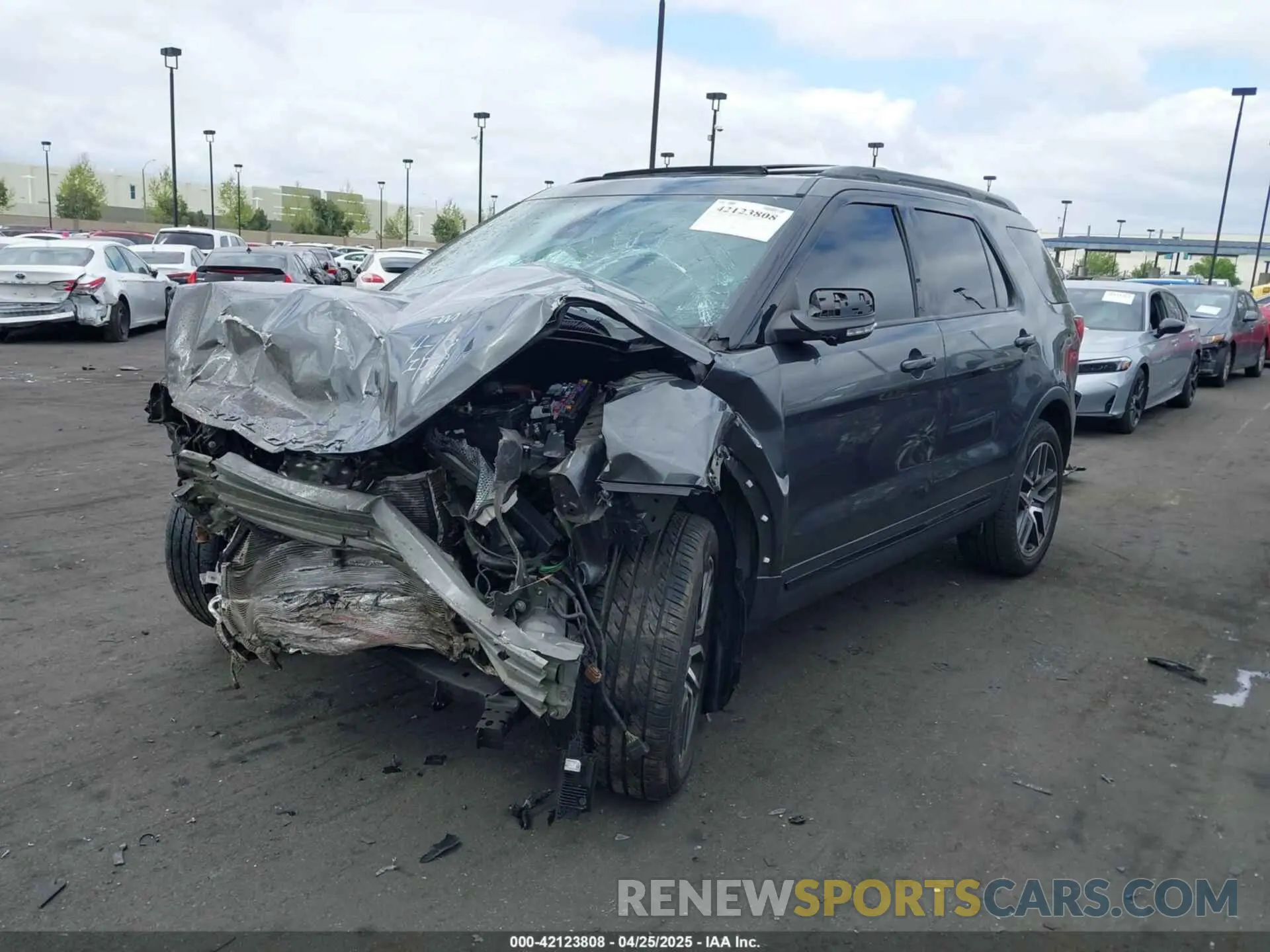2 Photograph of a damaged car 1FM5K8GT0KGA77178 FORD EXPLORER 2019