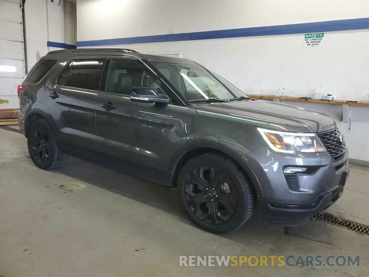 4 Photograph of a damaged car 1FM5K8GT1KGA08905 FORD EXPLORER 2019