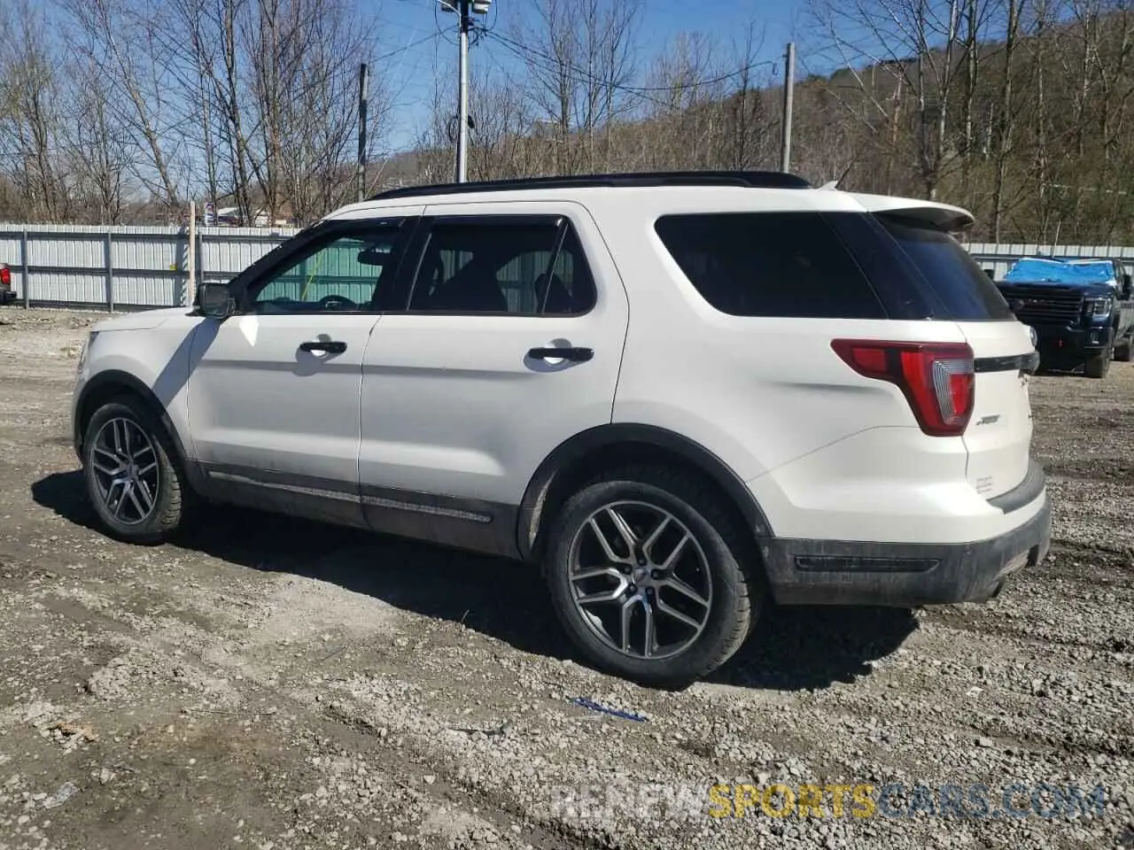 2 Photograph of a damaged car 1FM5K8GT1KGB36674 FORD EXPLORER 2019